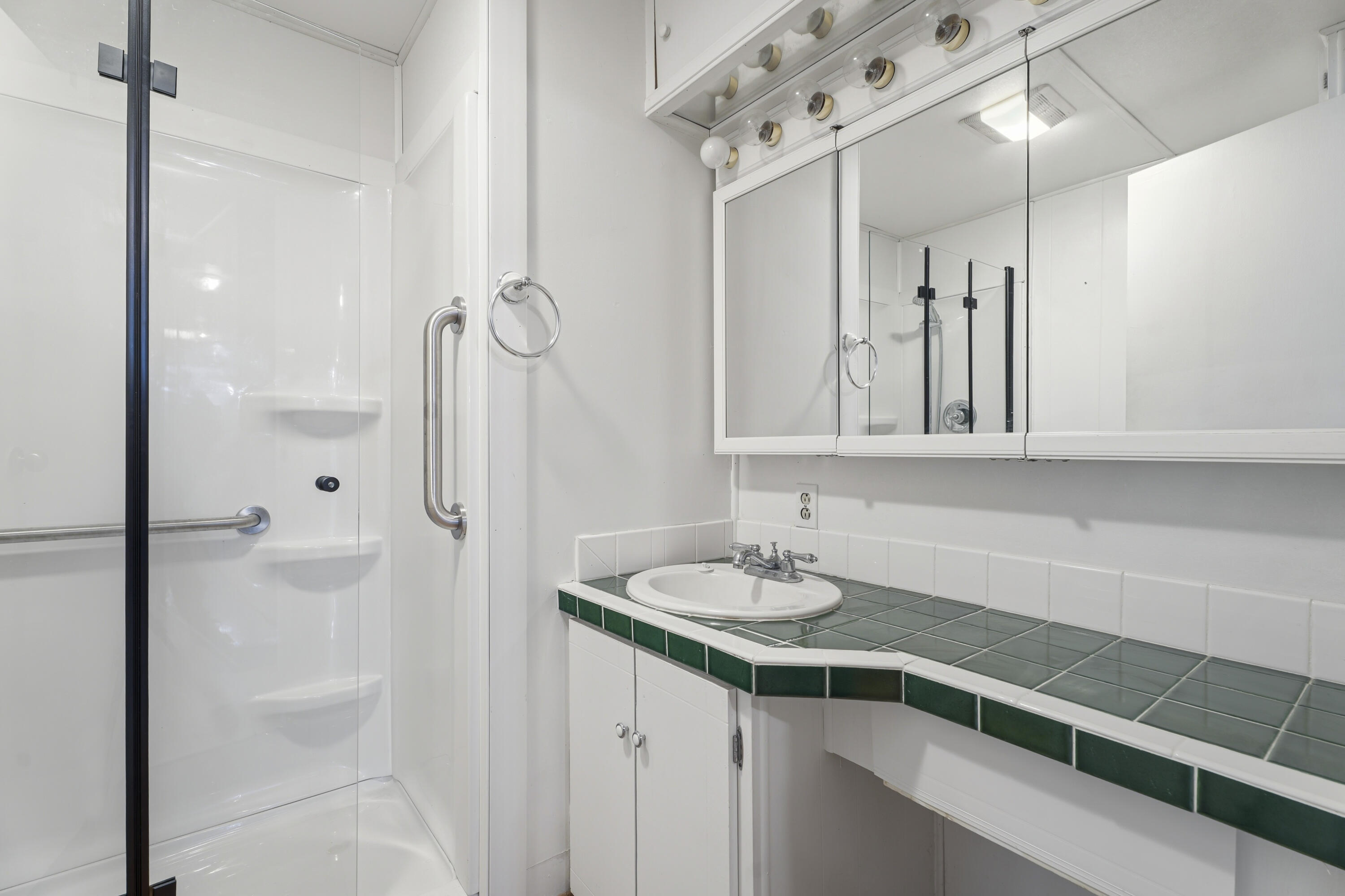 52070 Elderberry Lane