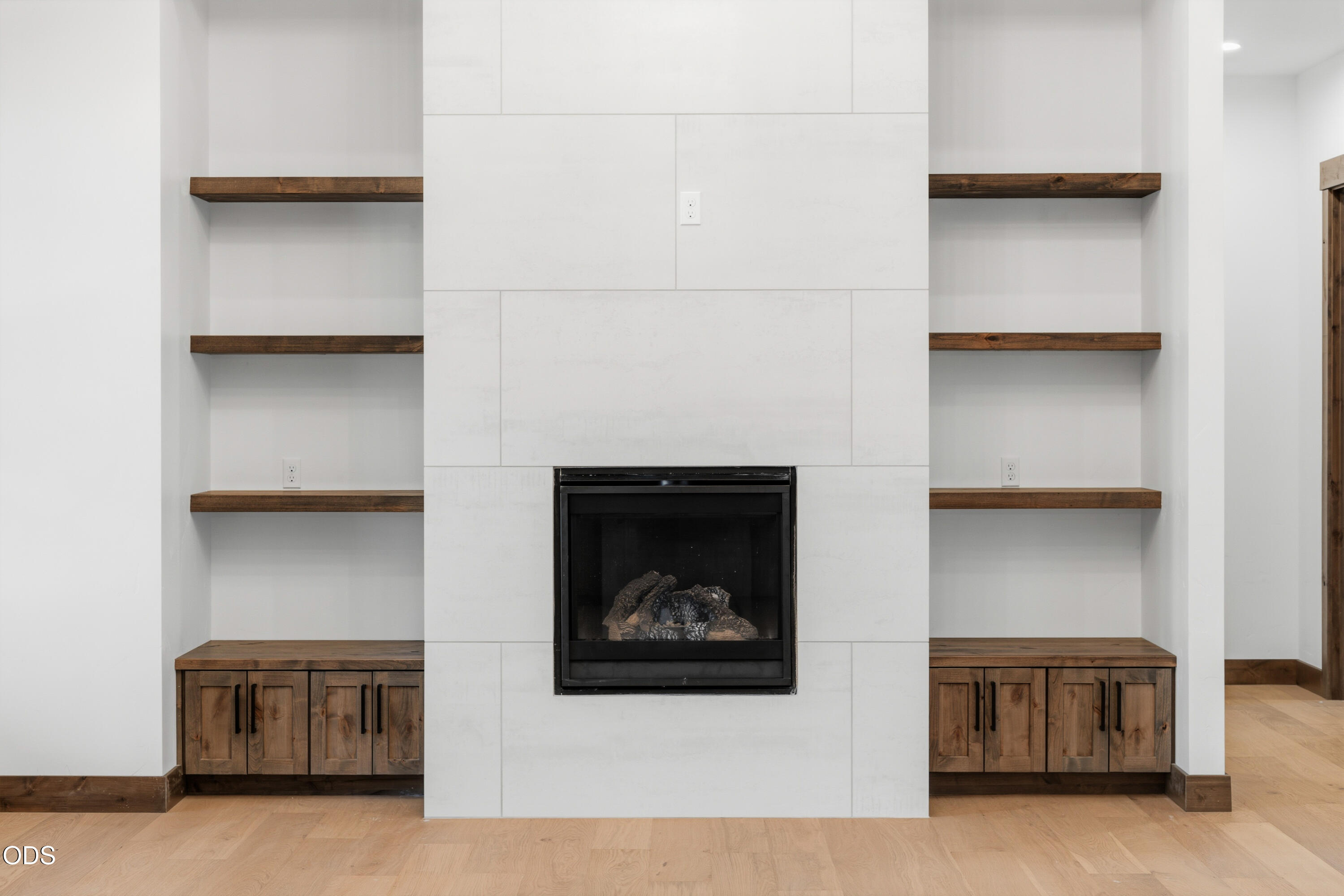 17788 Preservation Loop, 487