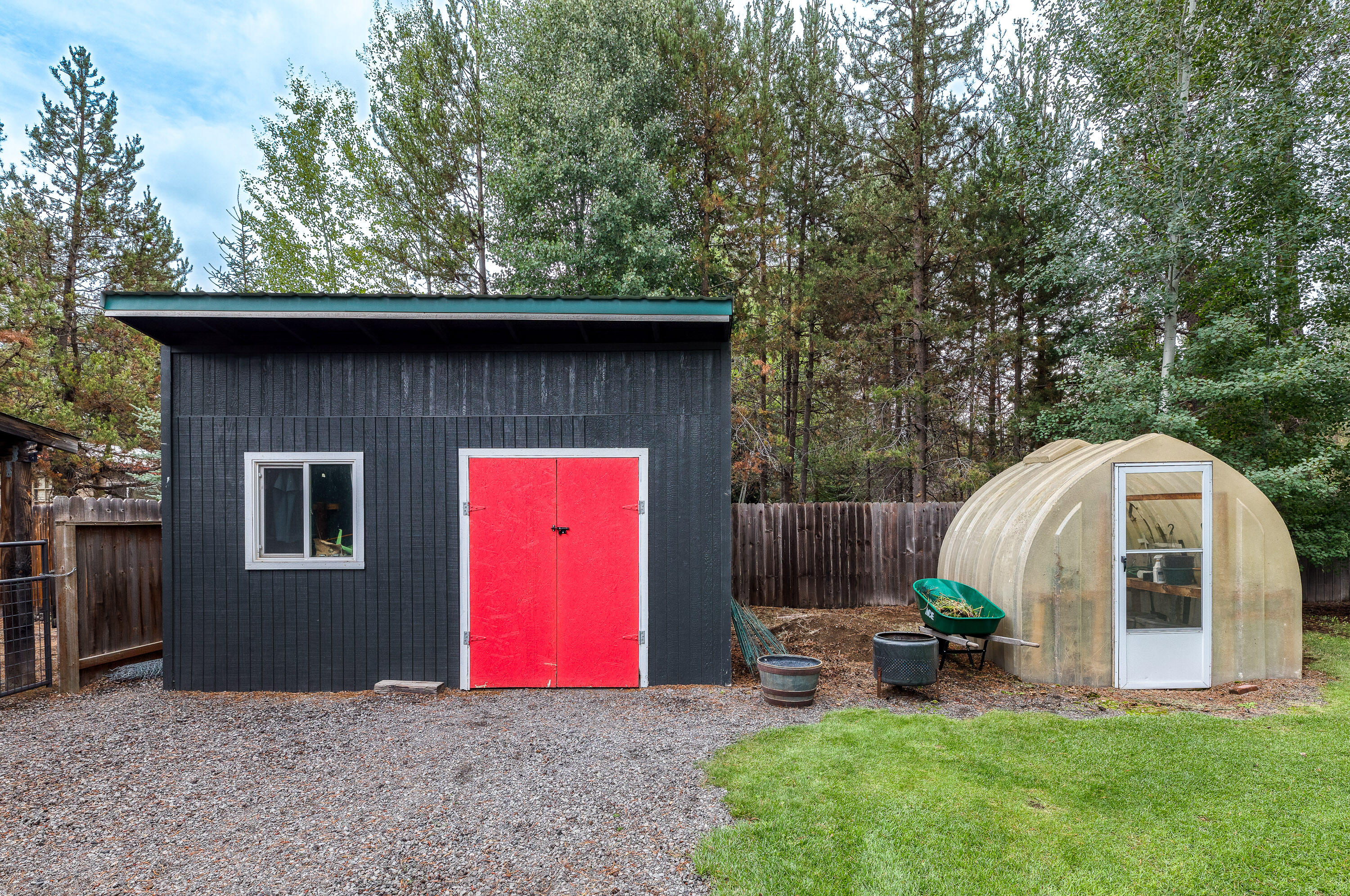 16051 Leona Lane