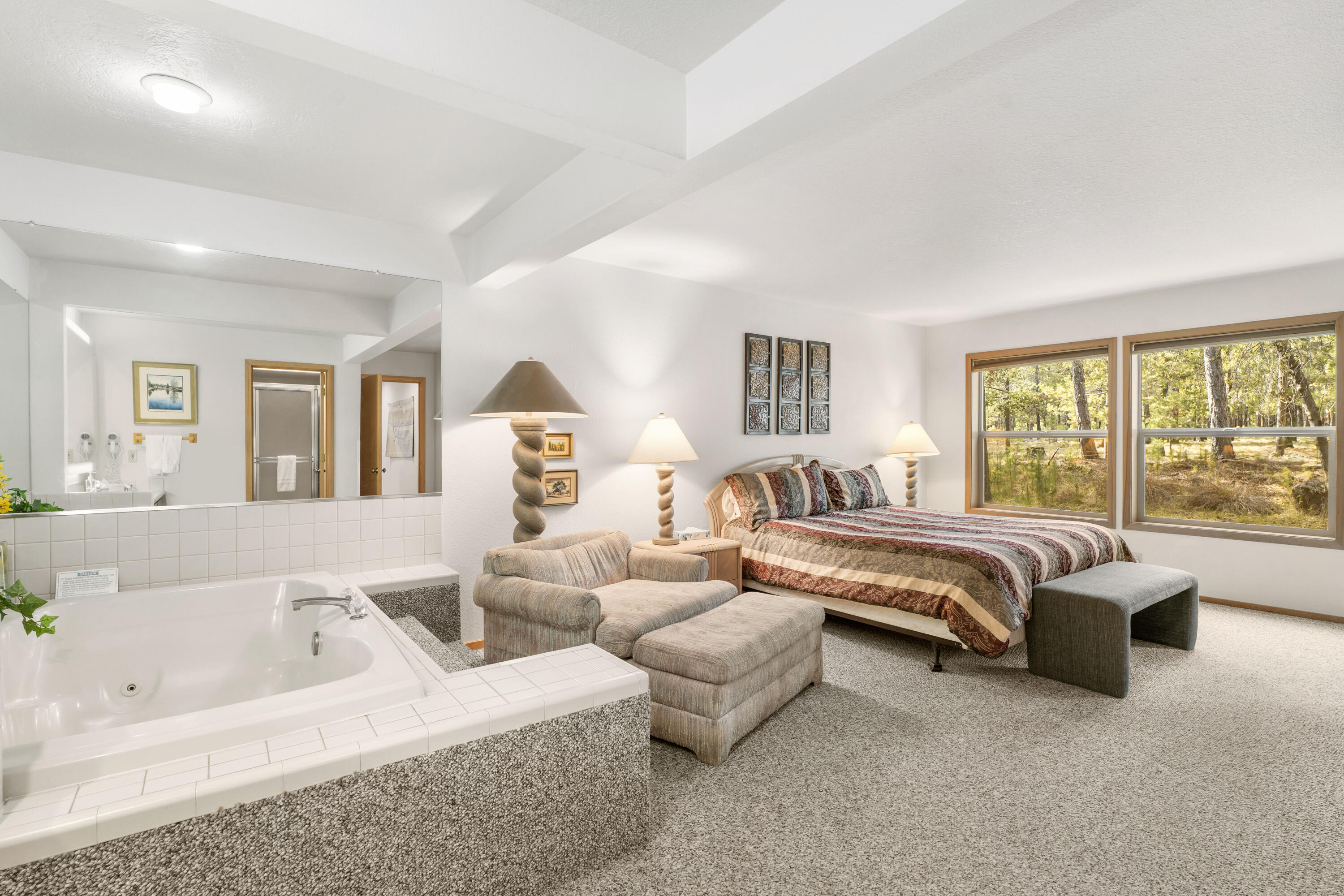 57387 Beaver Ridge Loop, 37