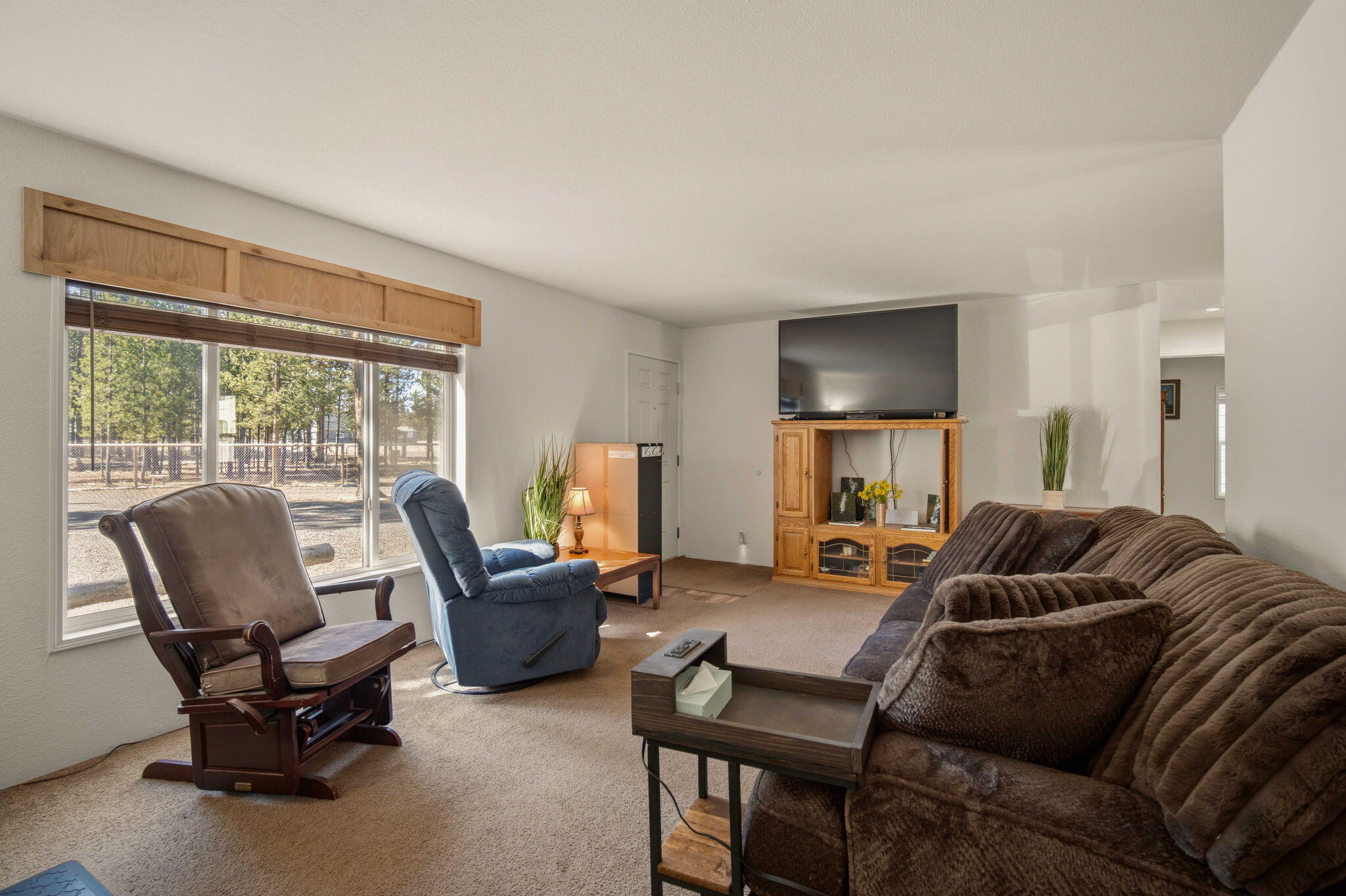 12411 Larchwood Drive