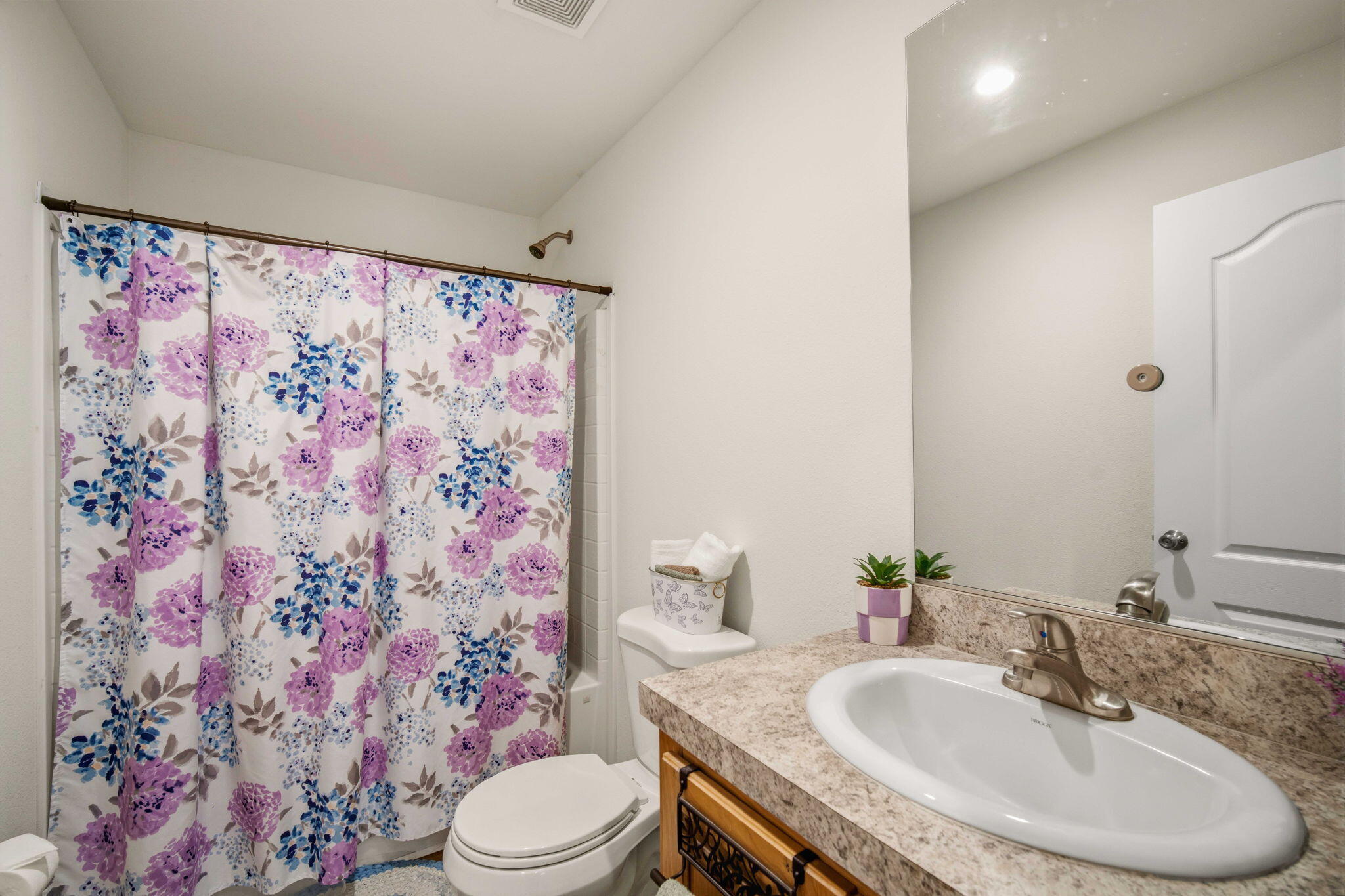 12411 Larchwood Drive