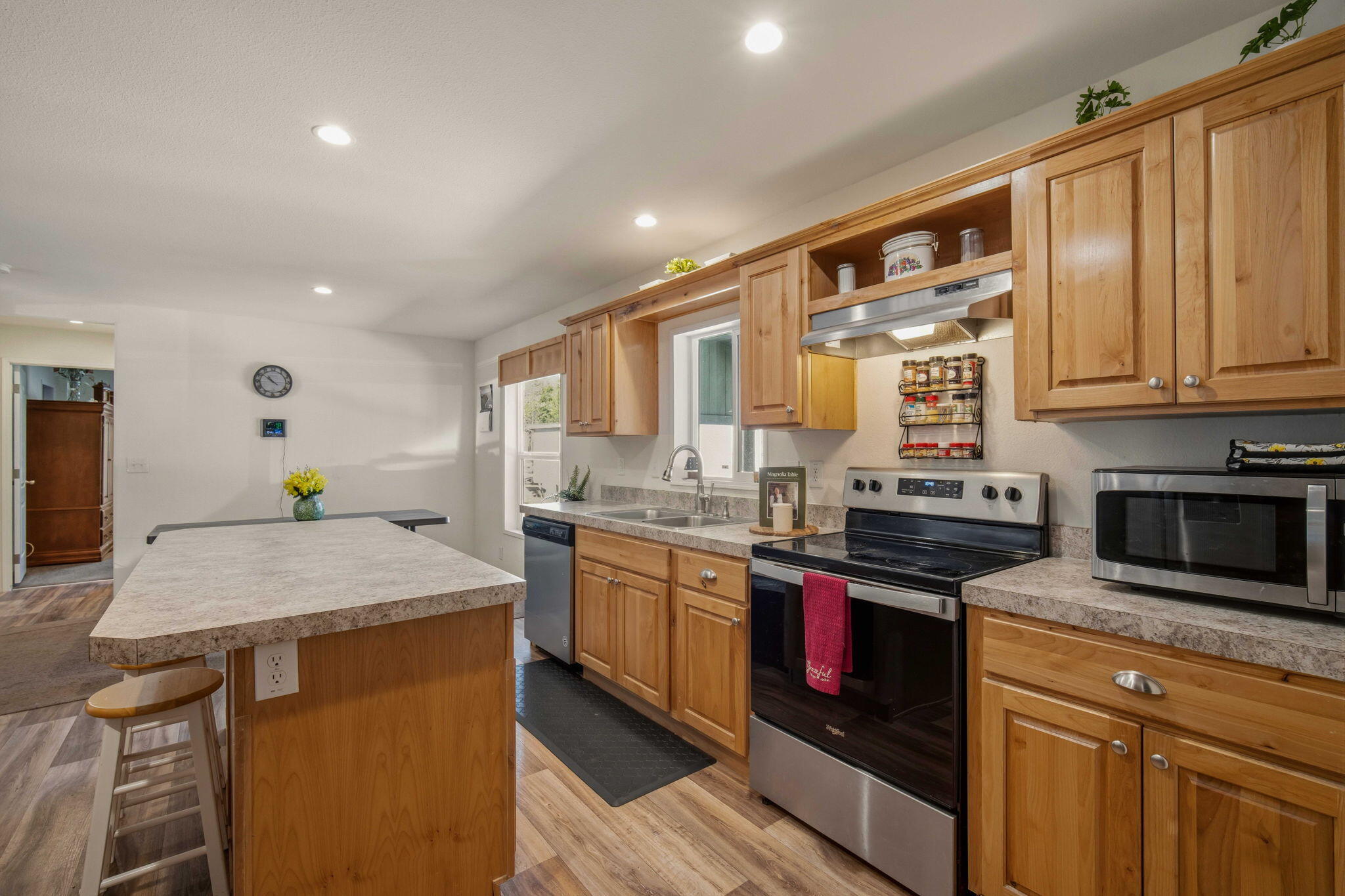 12411 Larchwood Drive