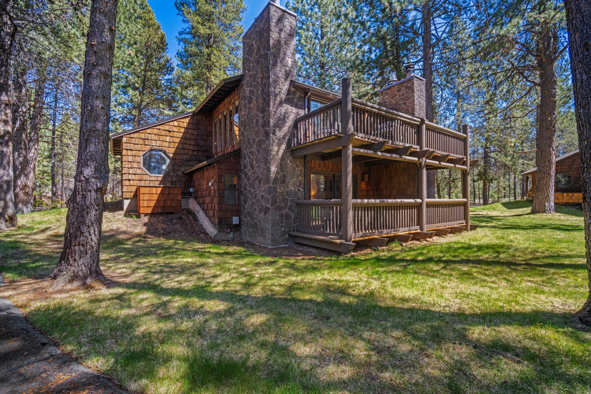 57267 Mashie Lane, 62