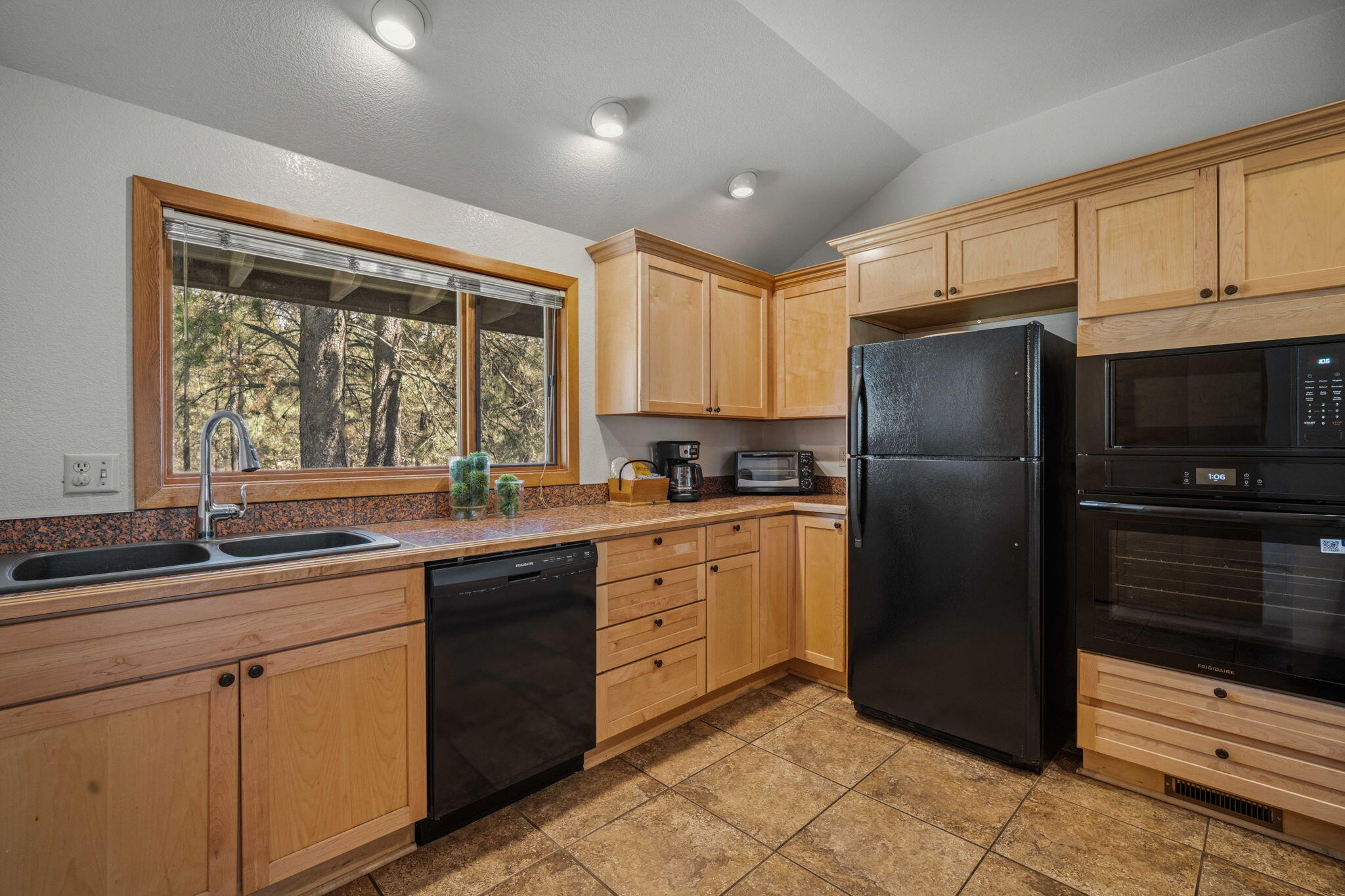 57267 Mashie Lane, 62