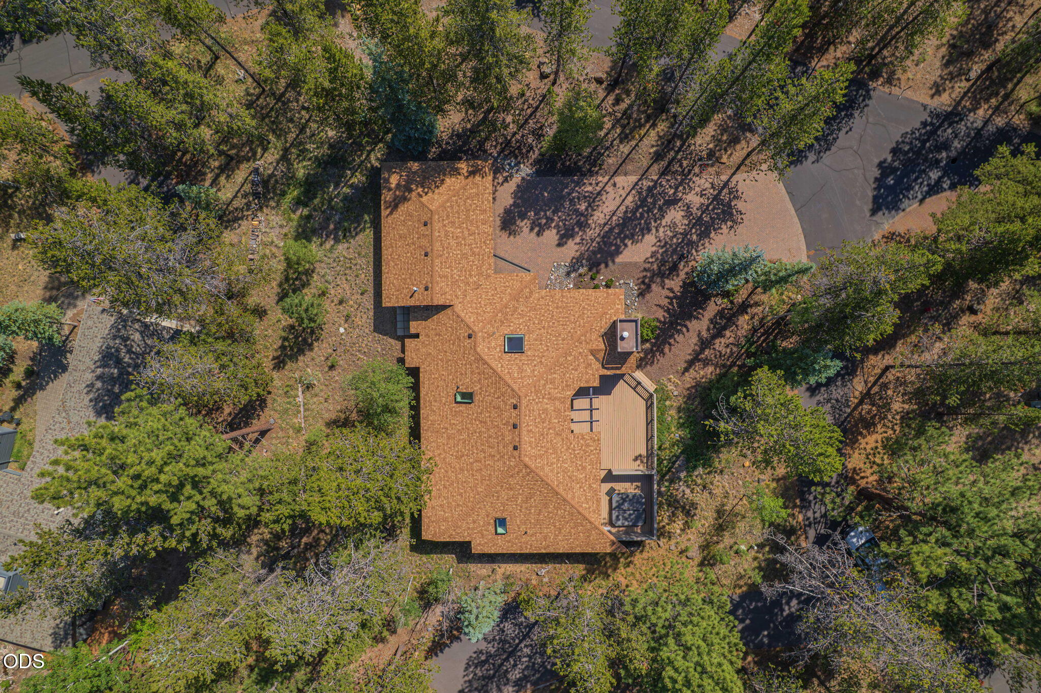 57627 Cultus Lane, 8