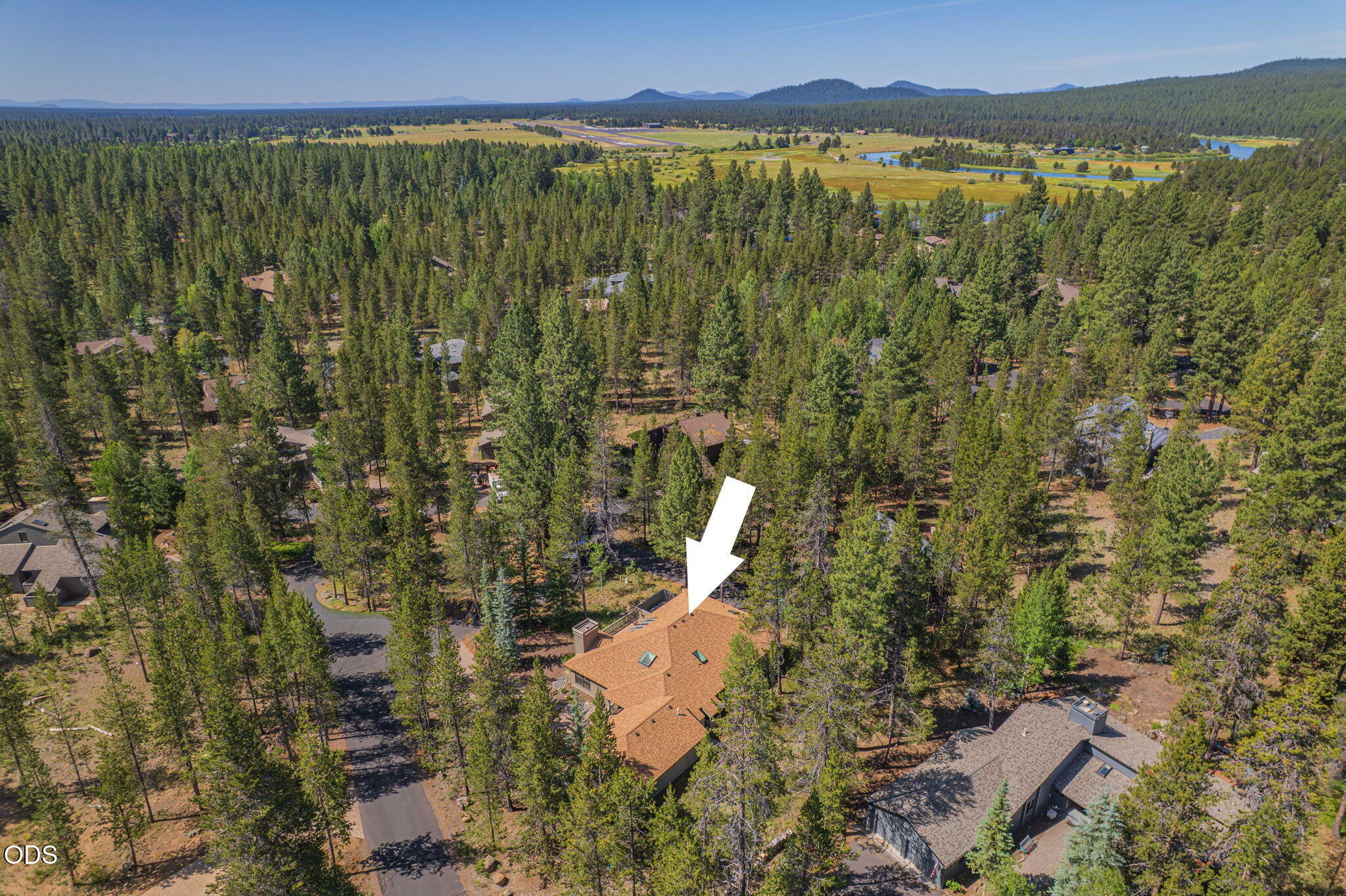 57627 Cultus Lane, 8