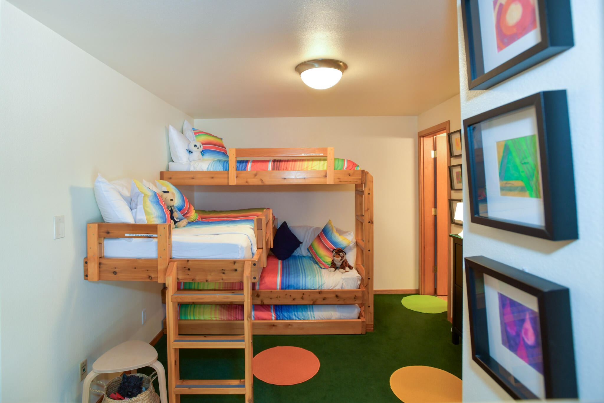 57627 Cultus Lane, 8