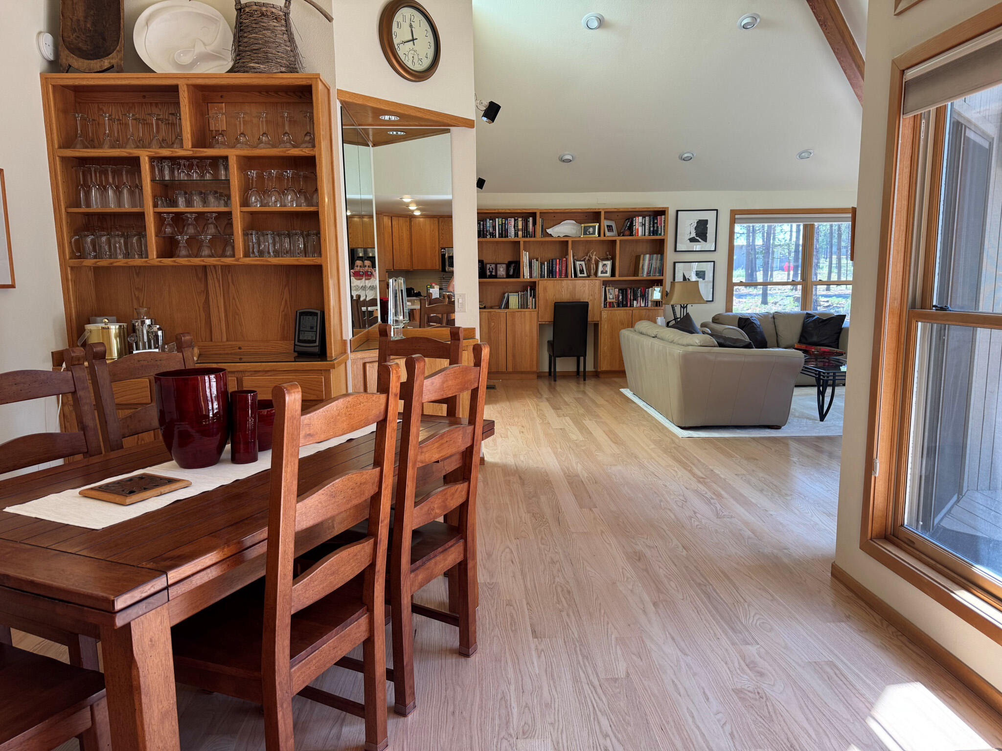 57627 Cultus Lane, 8