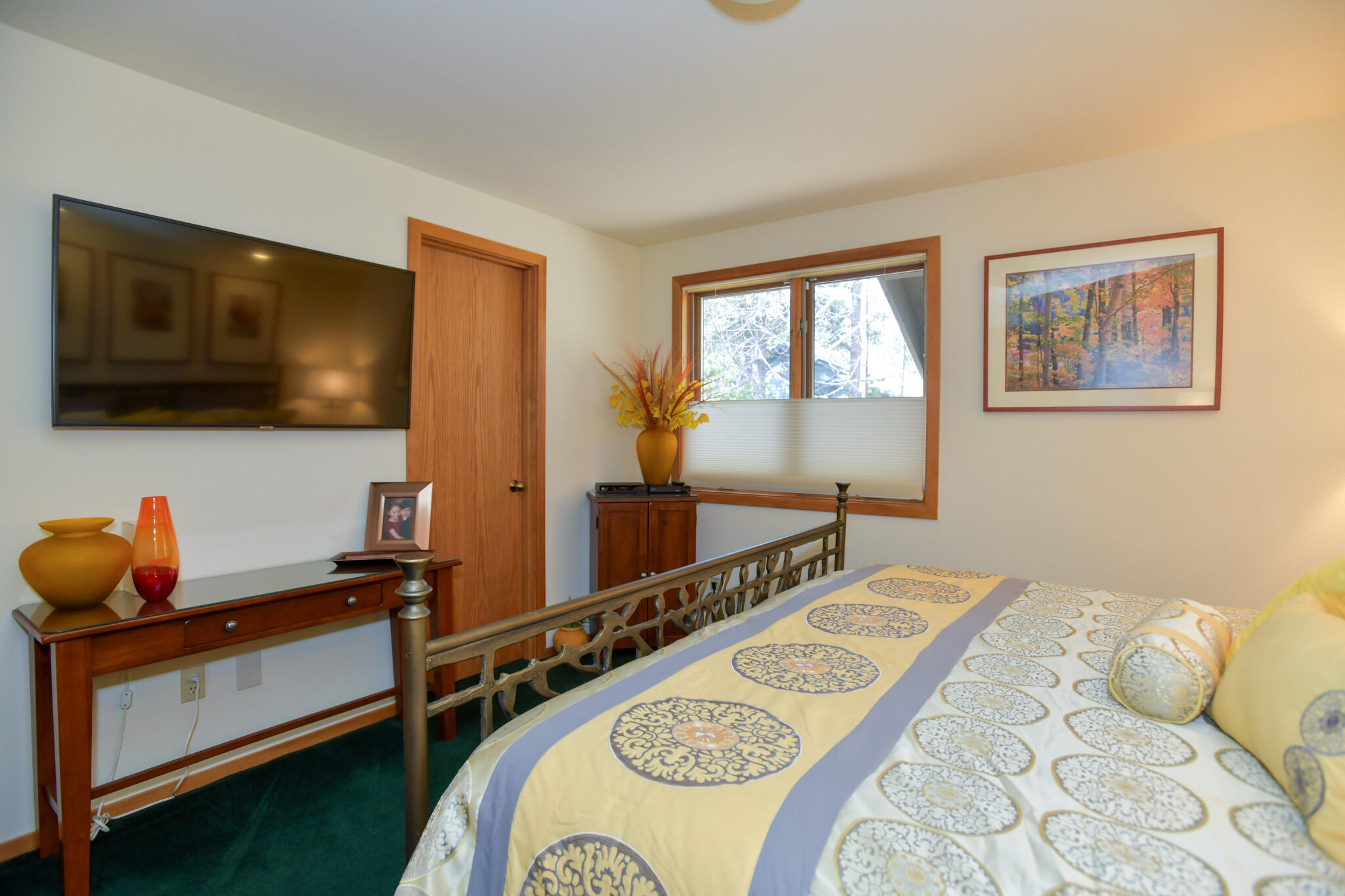 57627 Cultus Lane, 8