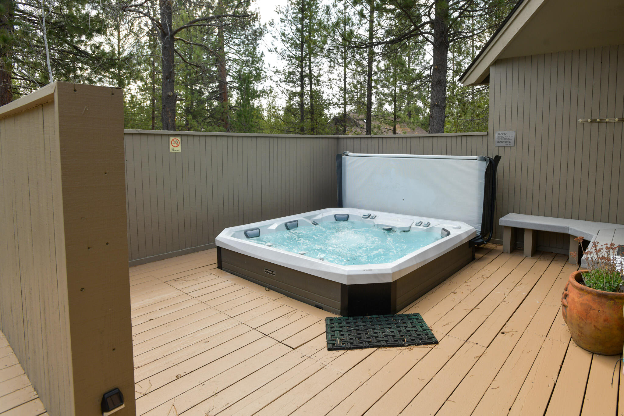 57627 Cultus Lane, 8