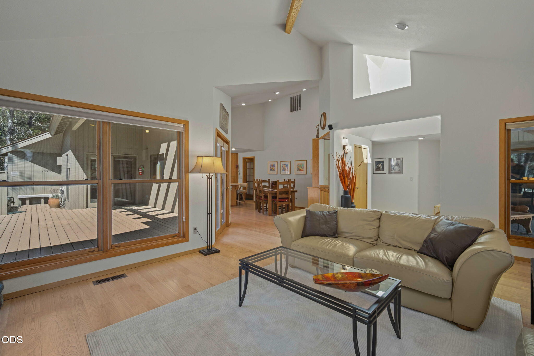 57627 Cultus Lane, 8