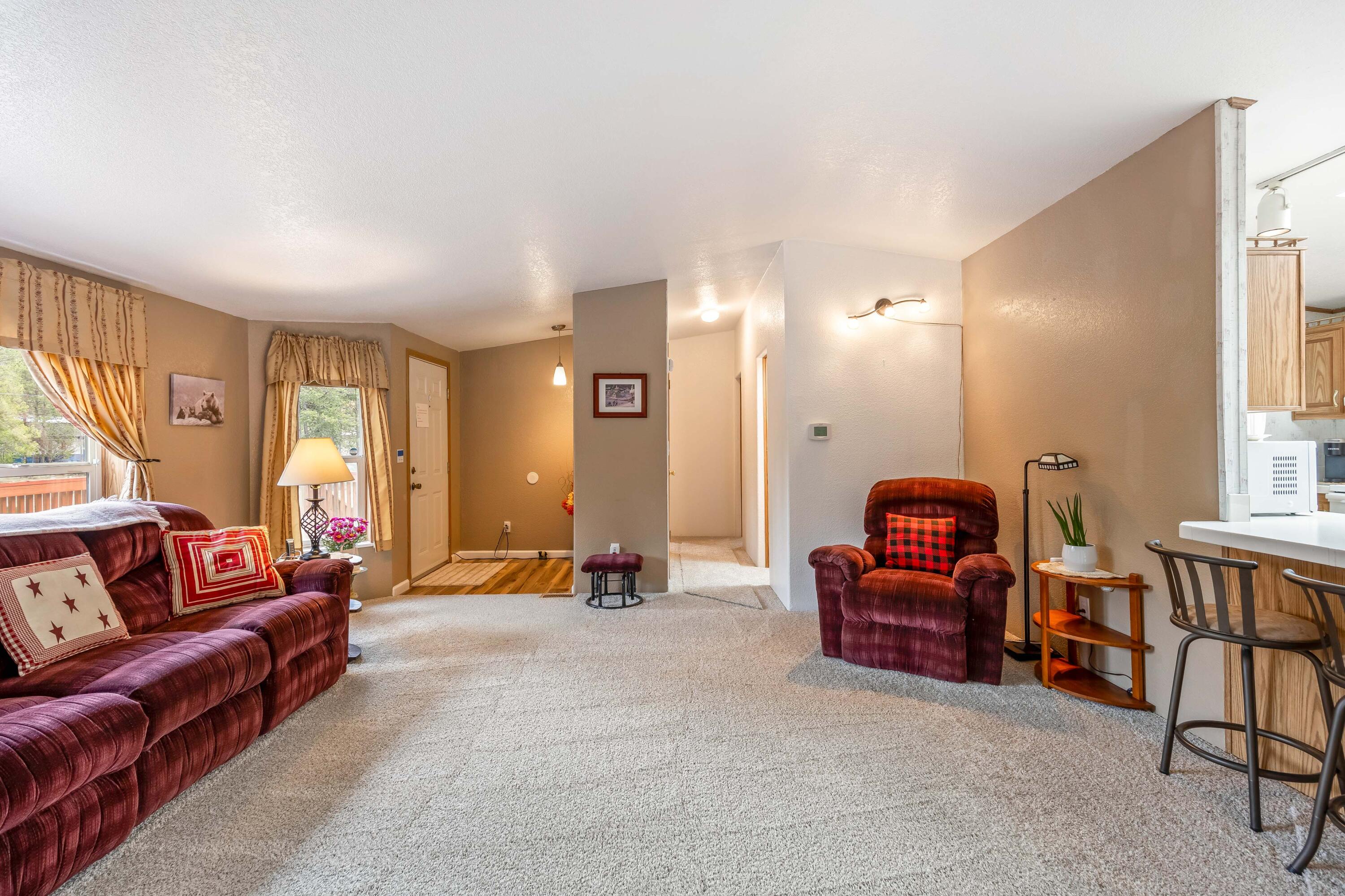 52315 Lechner Lane