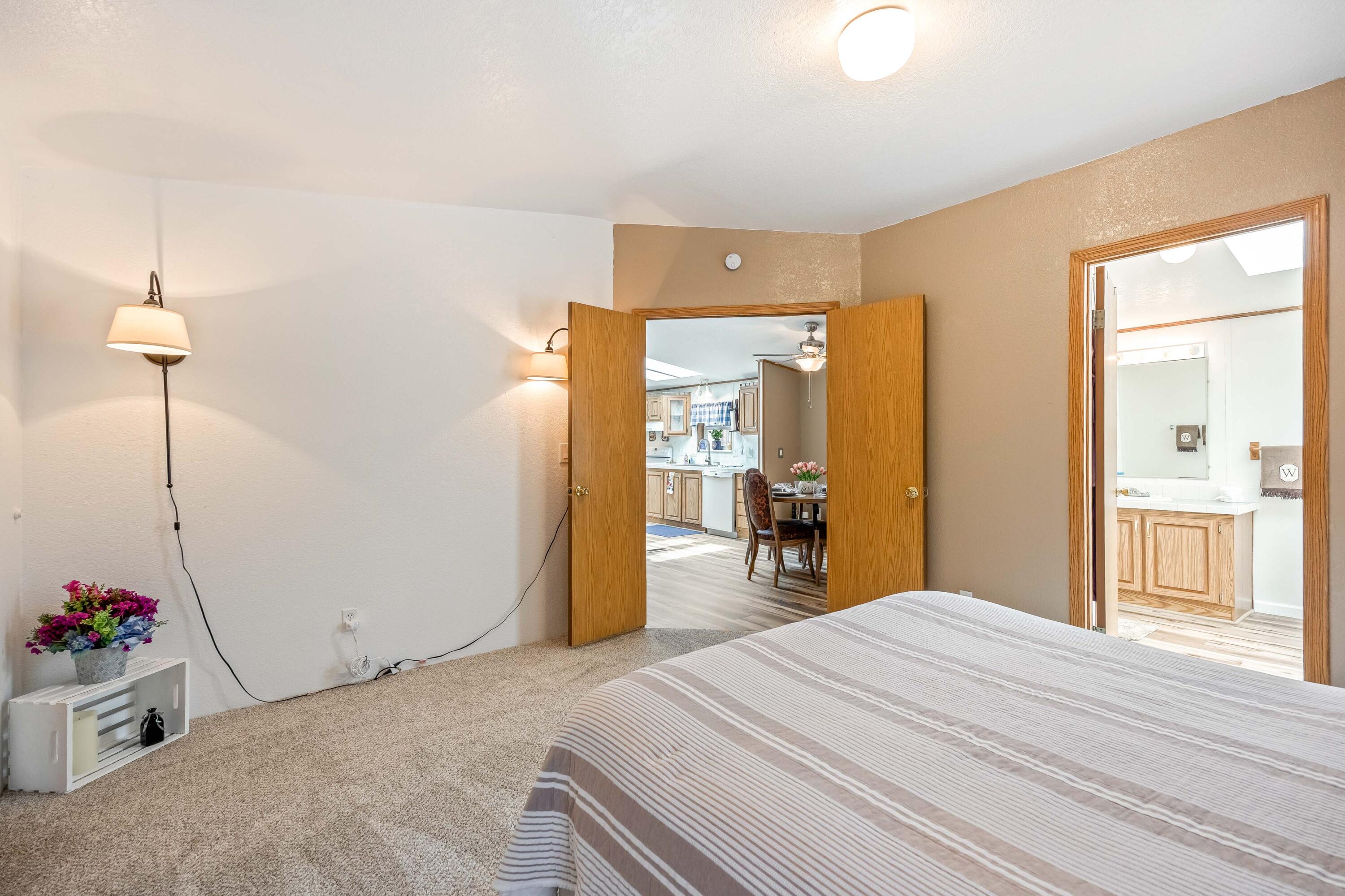 52315 Lechner Lane