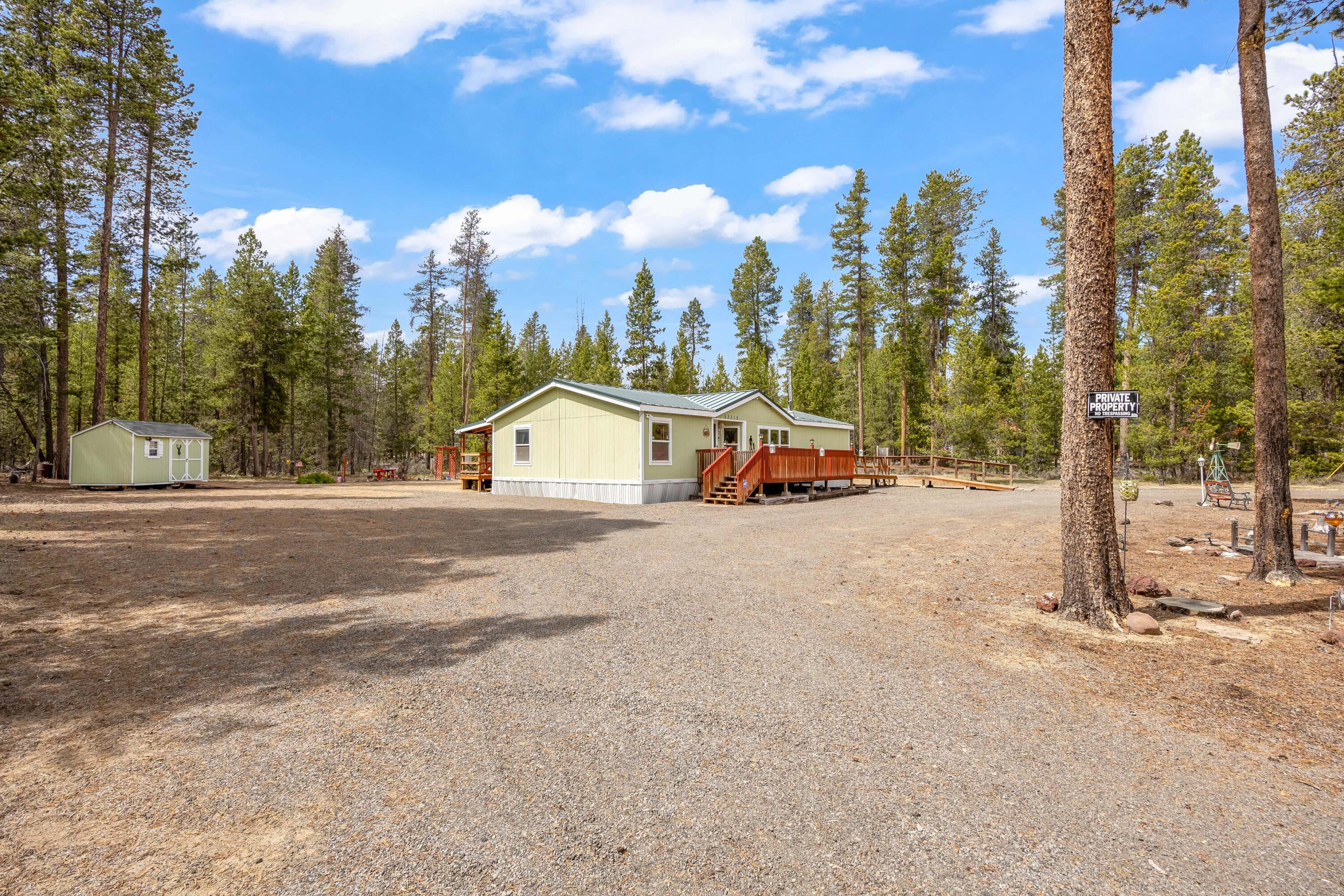 52315 Lechner Lane