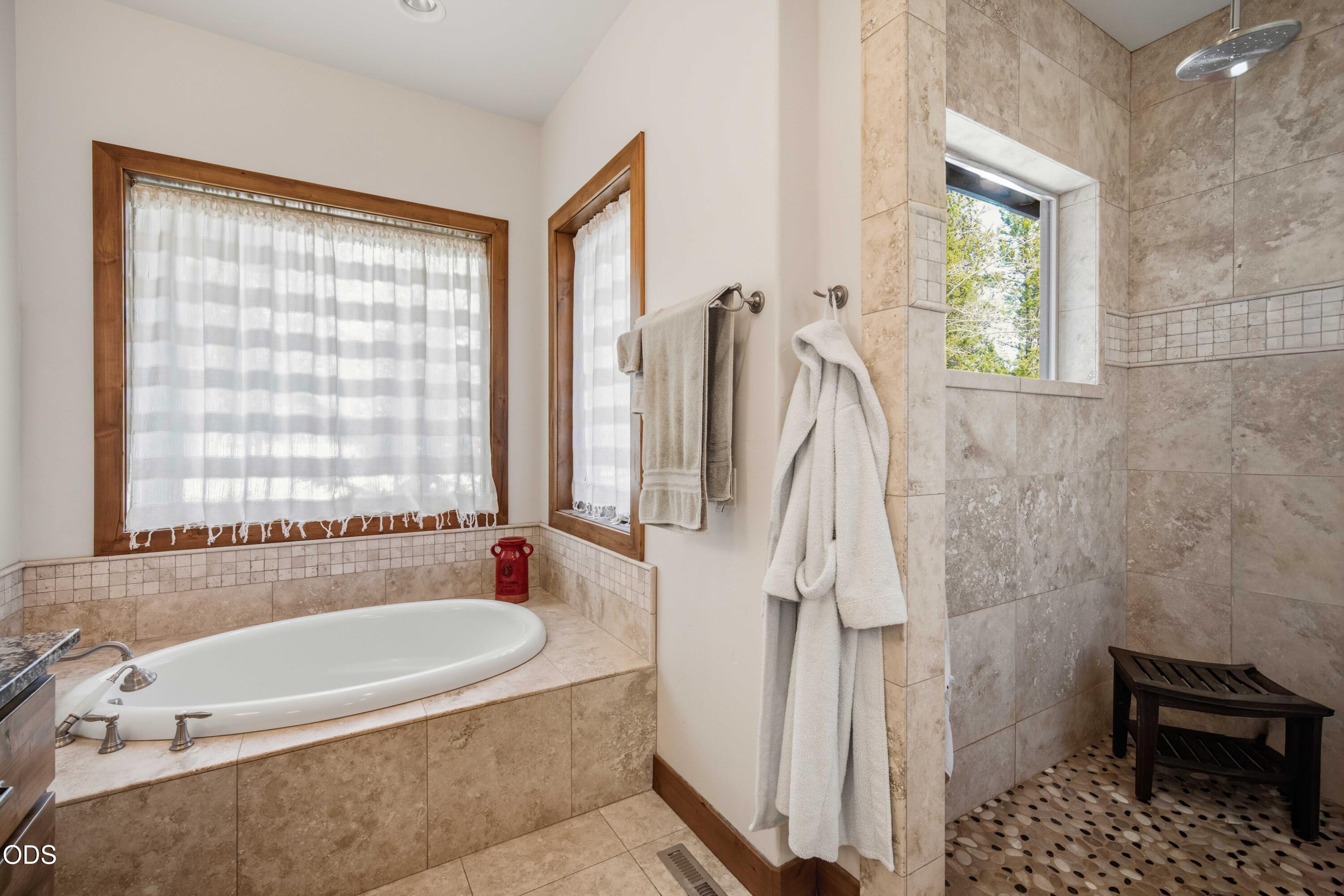 56328 Fireglass Loop, 175