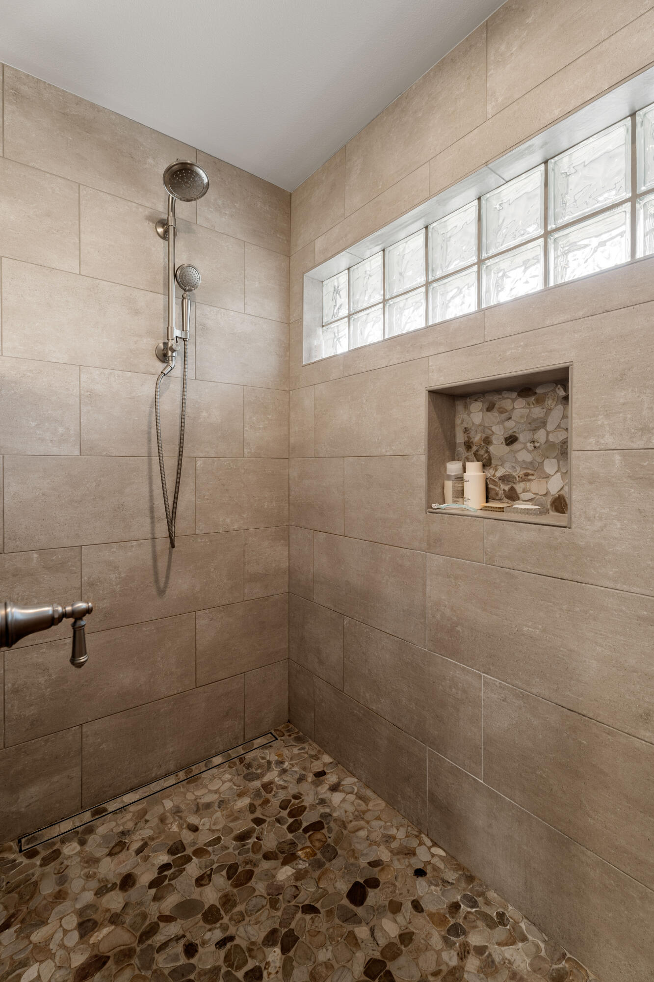 17766 Balsam Lane, 8
