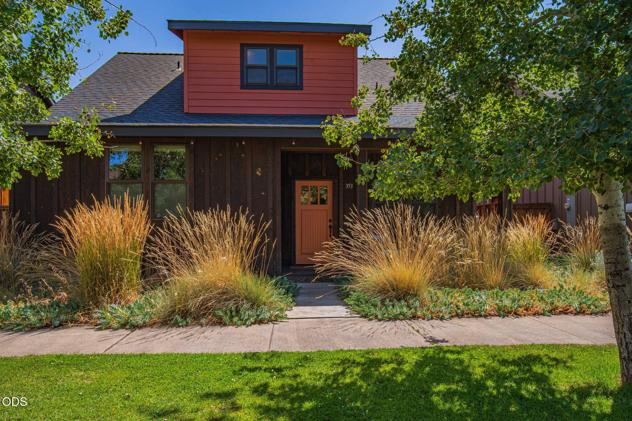 353 E Aspenwood Avenue