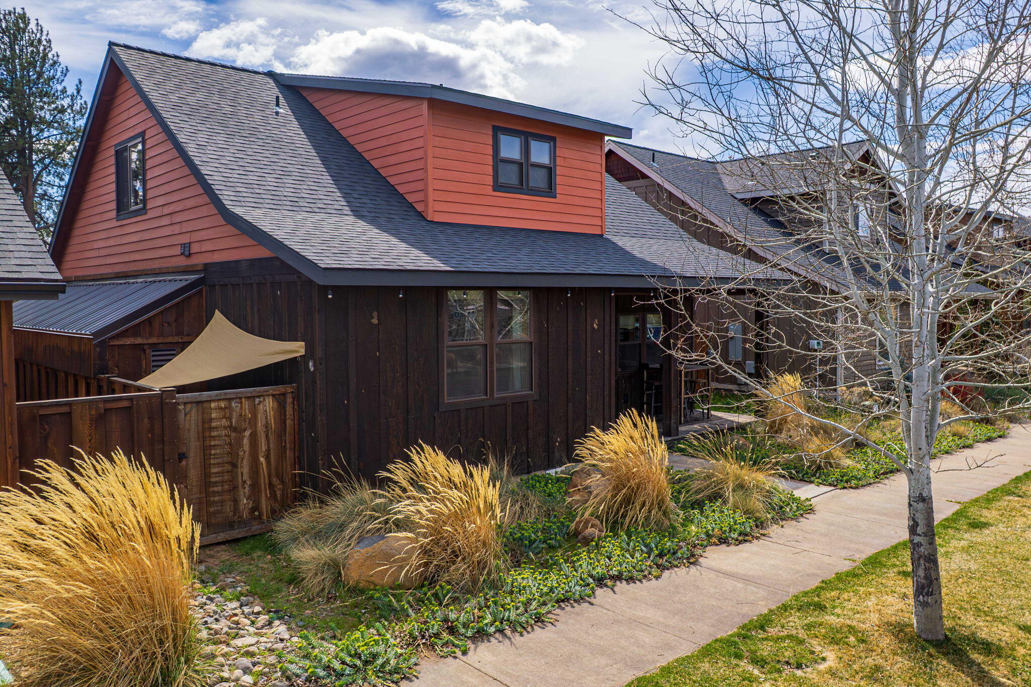 353 E Aspenwood Avenue