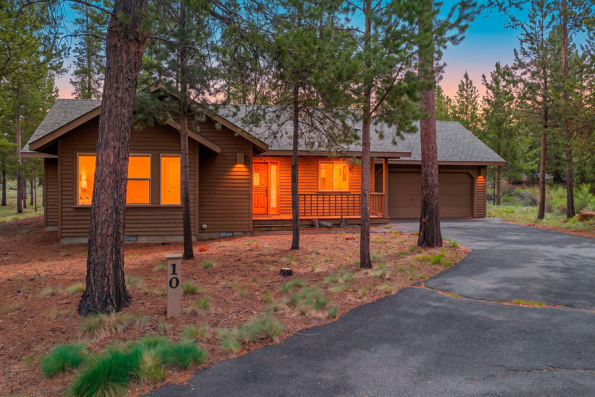 18252 Ollalie Lane, 10