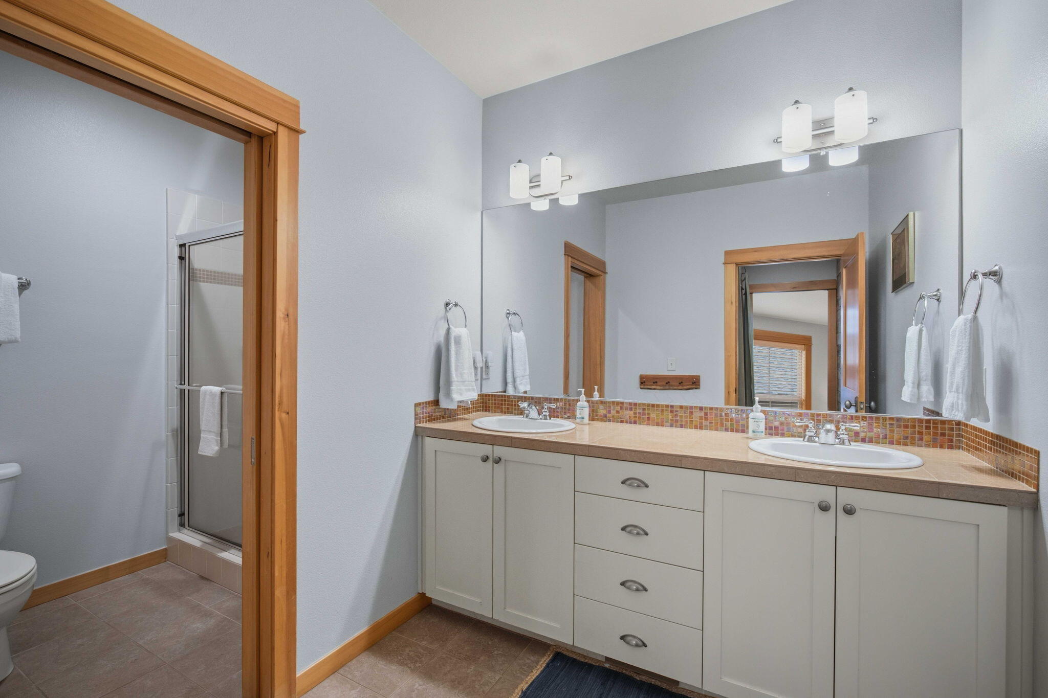 57129 Evergreen Loop, 44