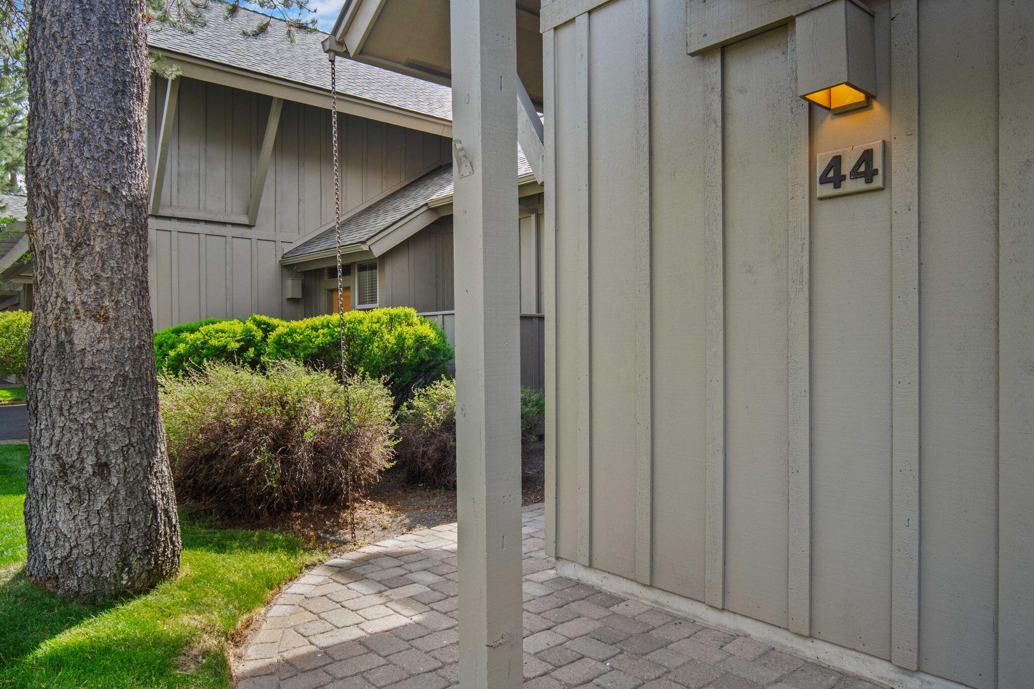 57129 Evergreen Loop, 44