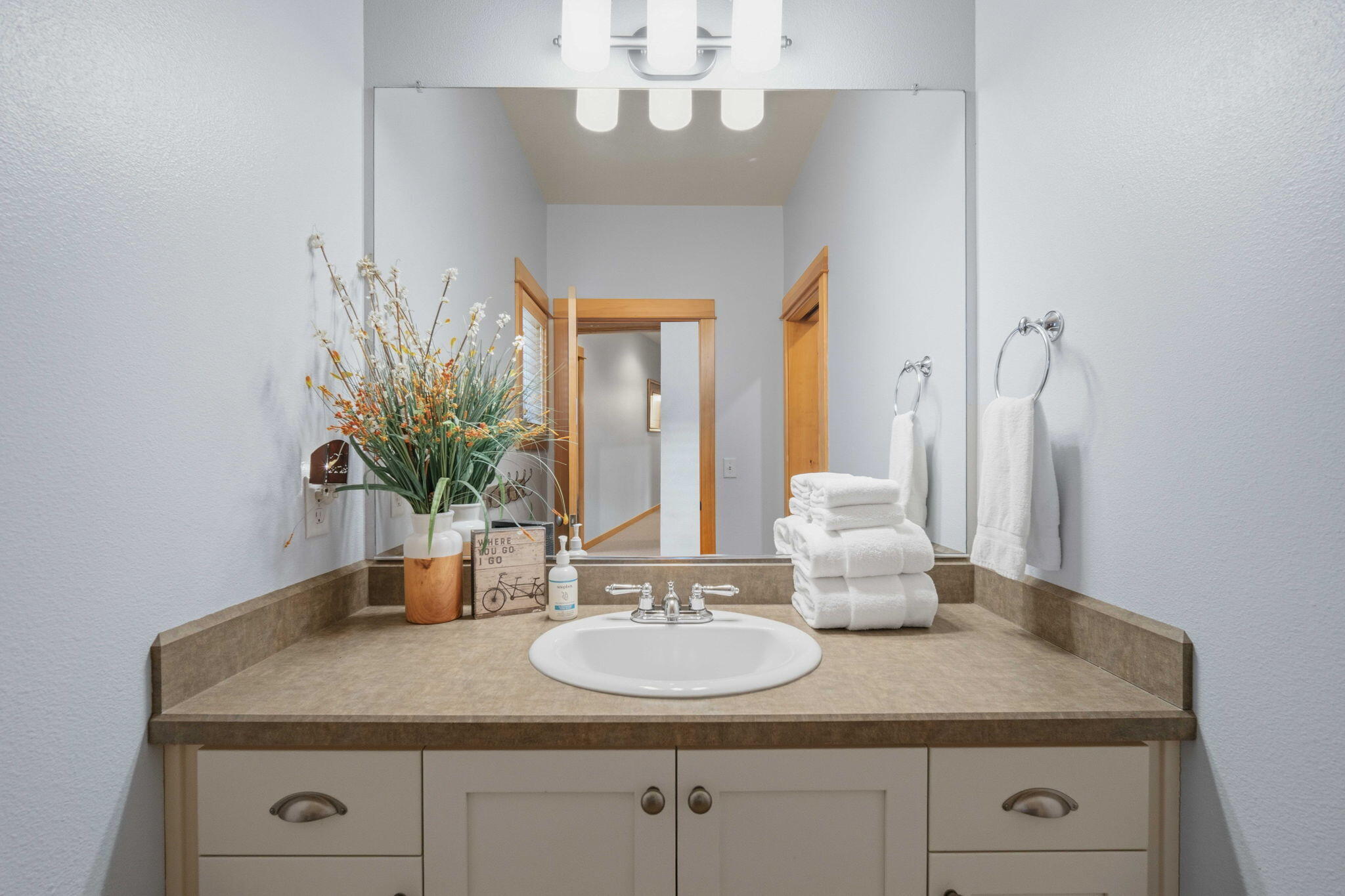 57129 Evergreen Loop, 44