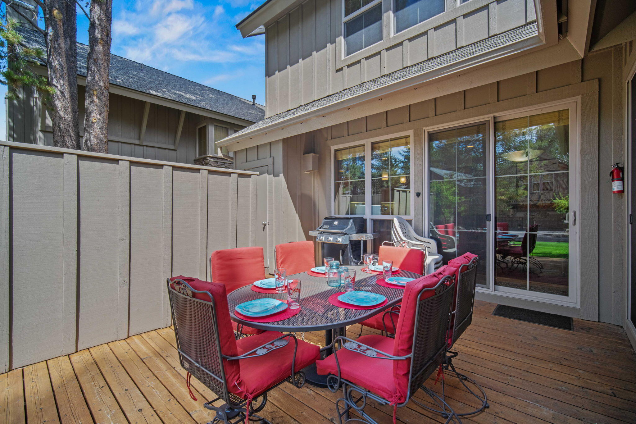57129 Evergreen Loop, 44