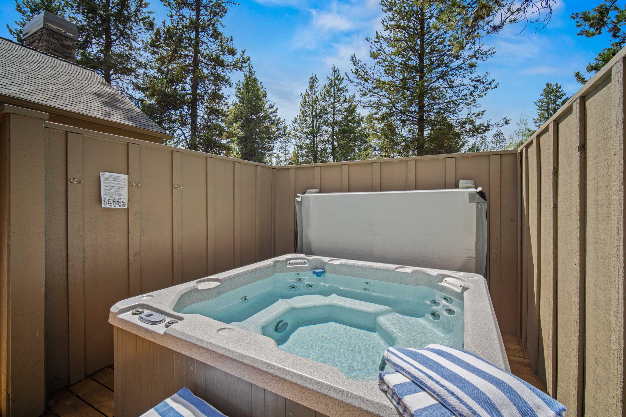 57129 Evergreen Loop, 44