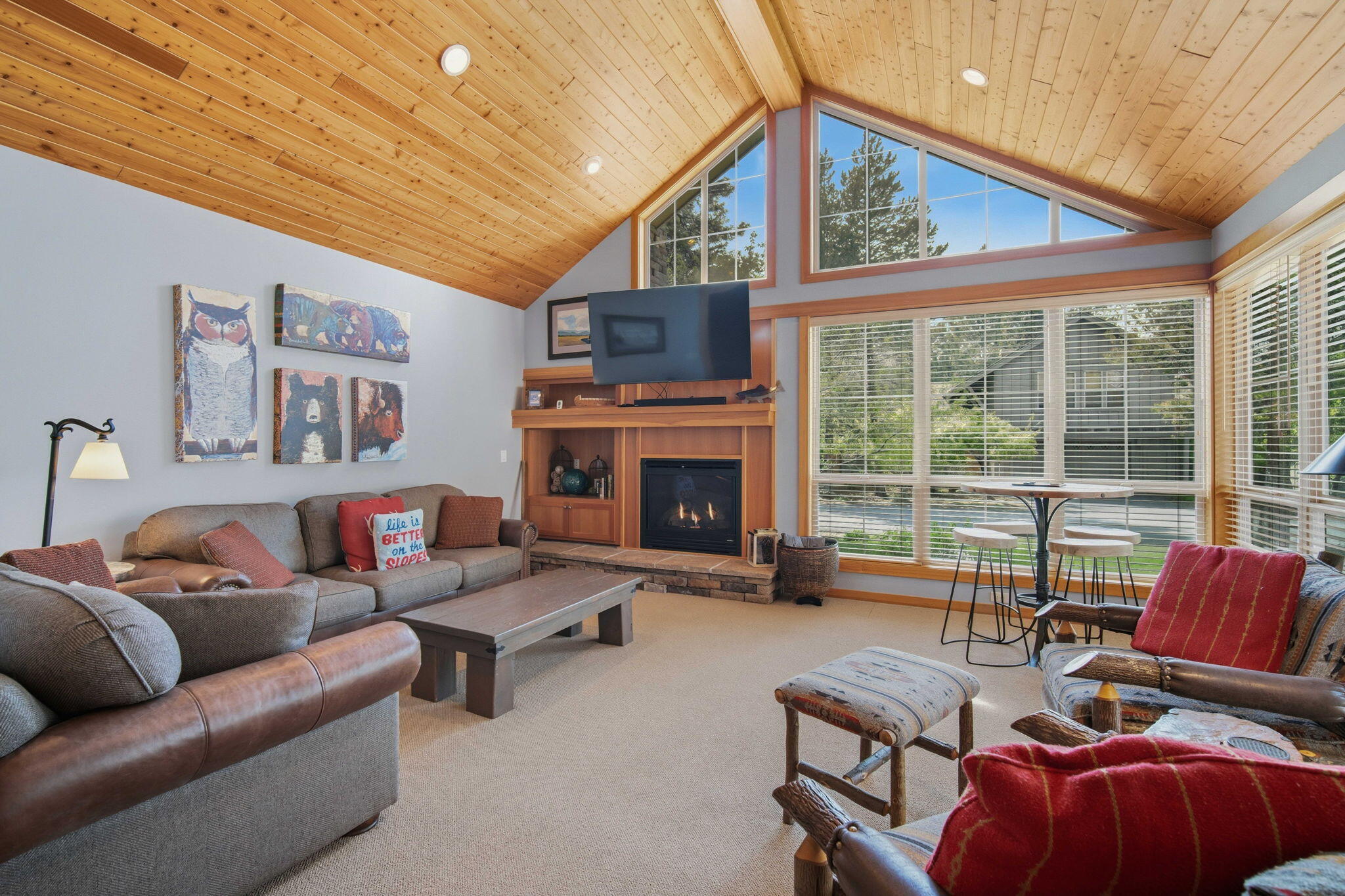 57129 Evergreen Loop, 44