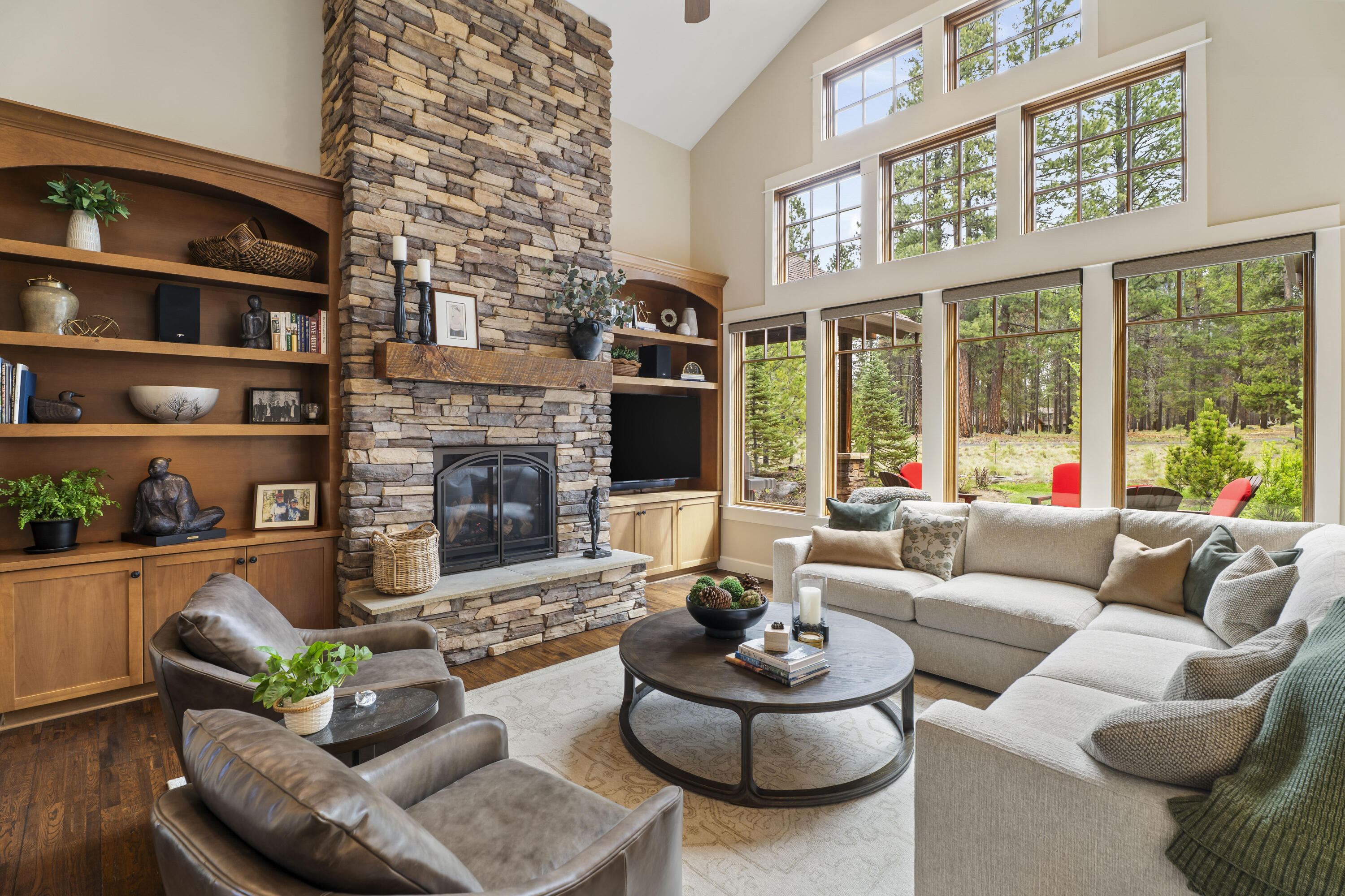 56155 Sable Rock Loop, 277