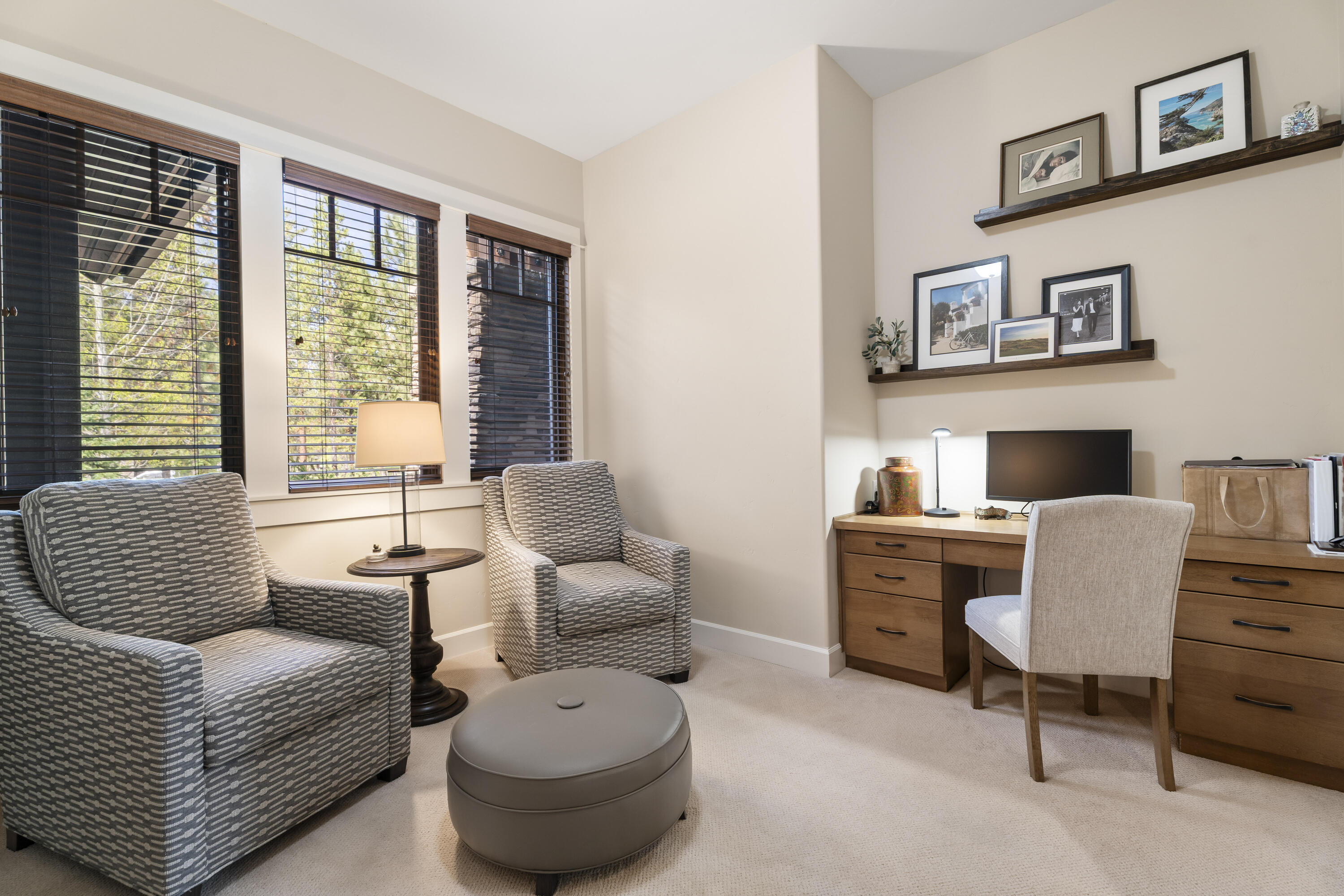 56155 Sable Rock Loop, 277