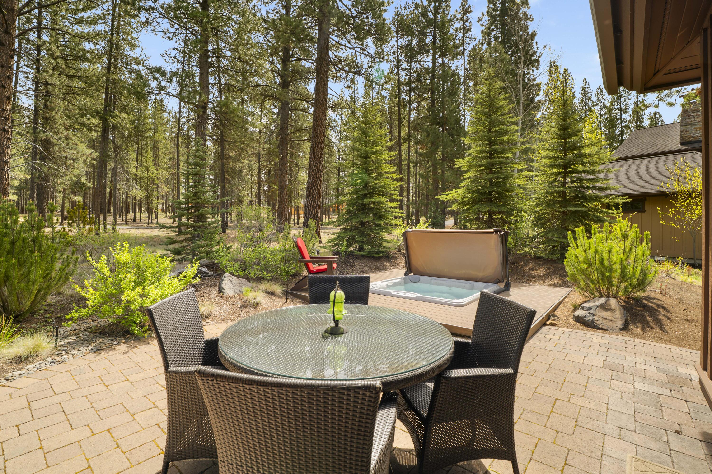56155 Sable Rock Loop, 277