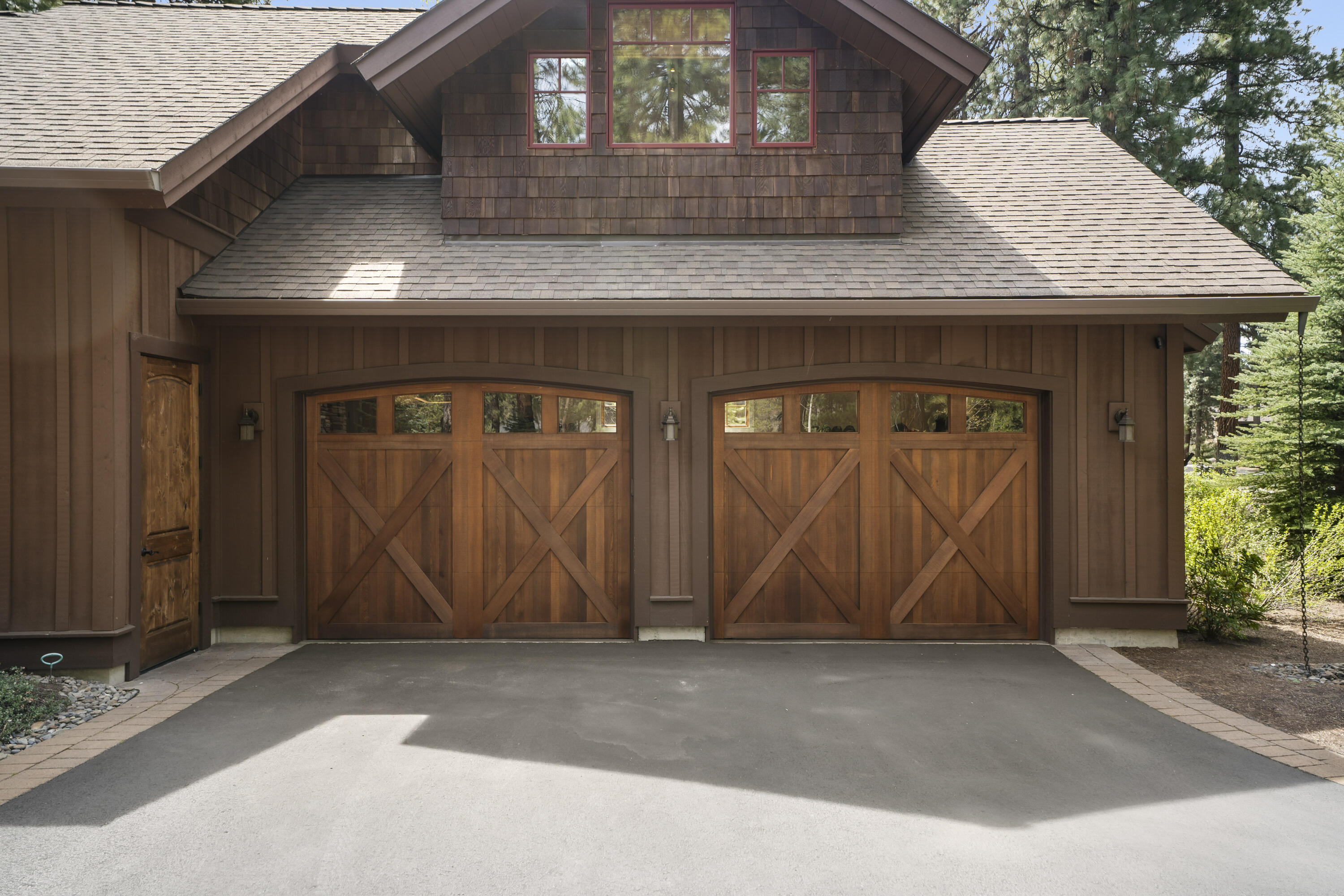 56155 Sable Rock Loop, 277