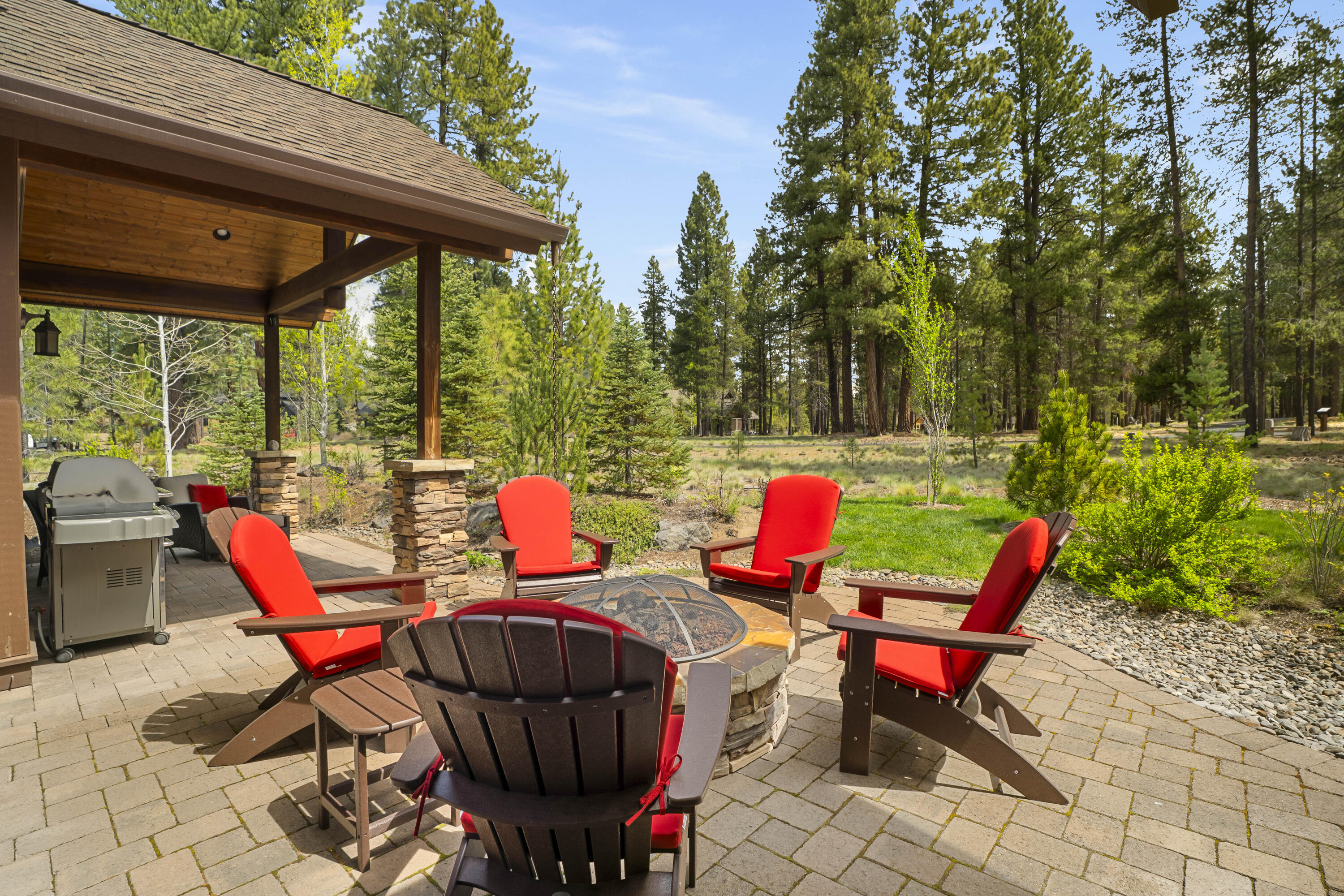 56155 Sable Rock Loop, 277