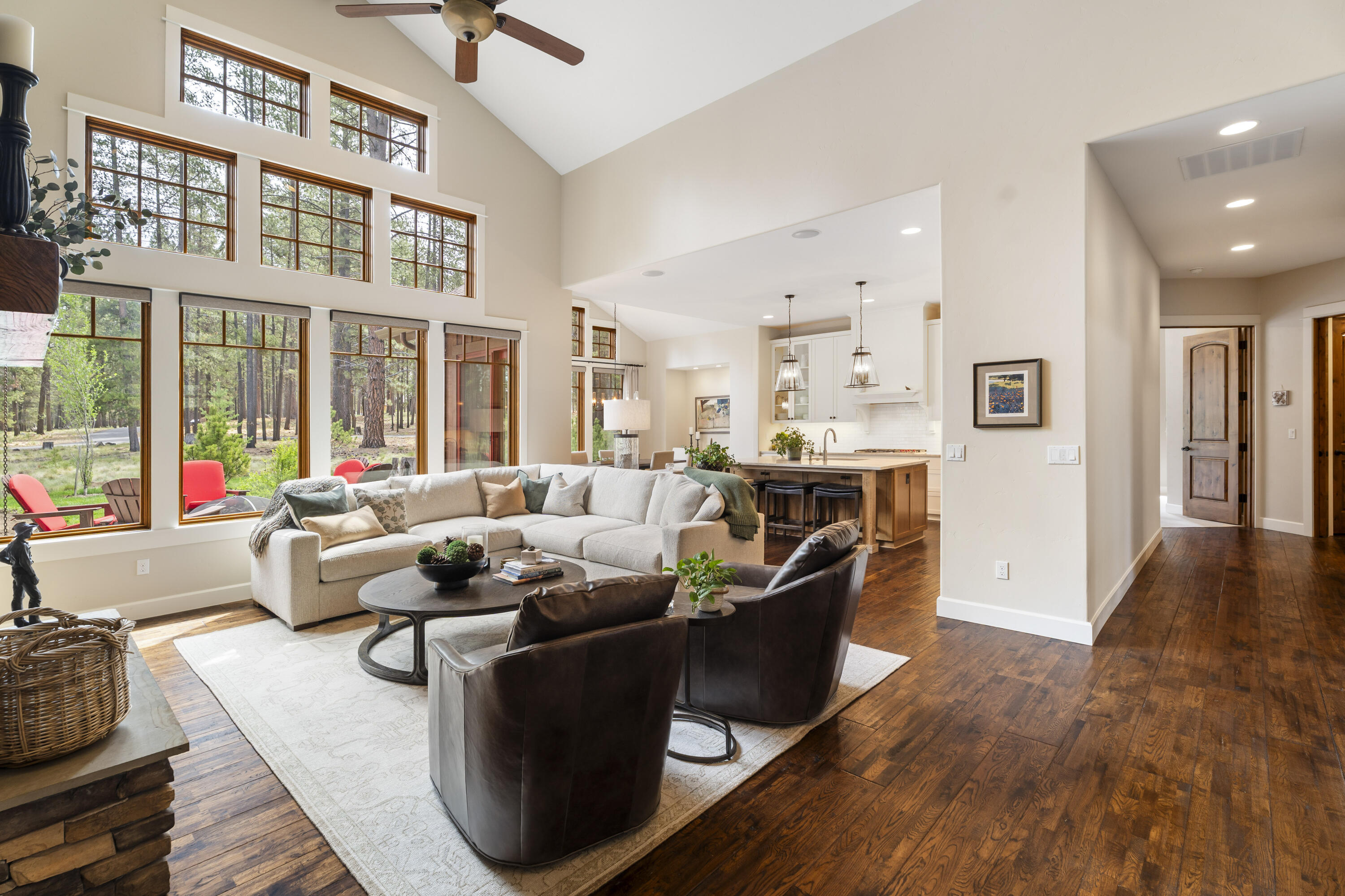 56155 Sable Rock Loop, 277