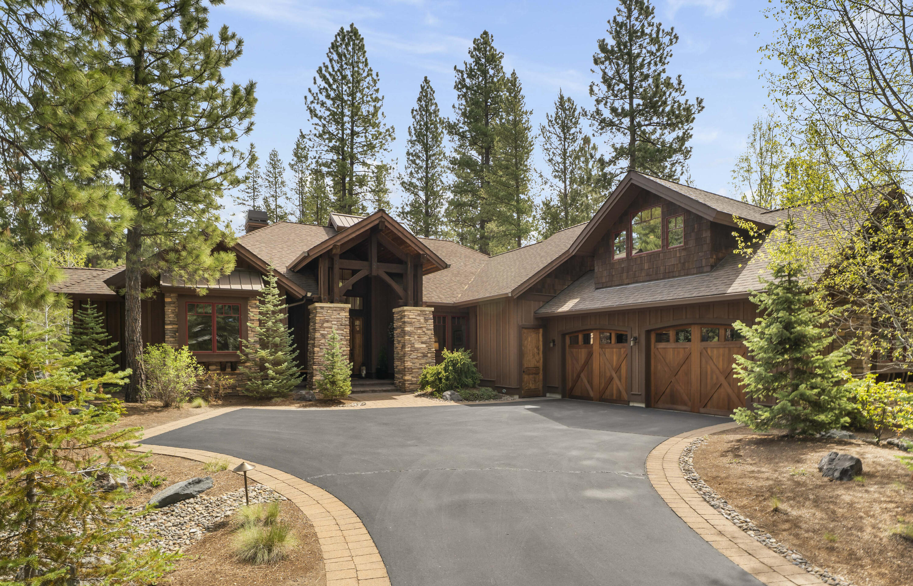 56155 Sable Rock Loop, 277
