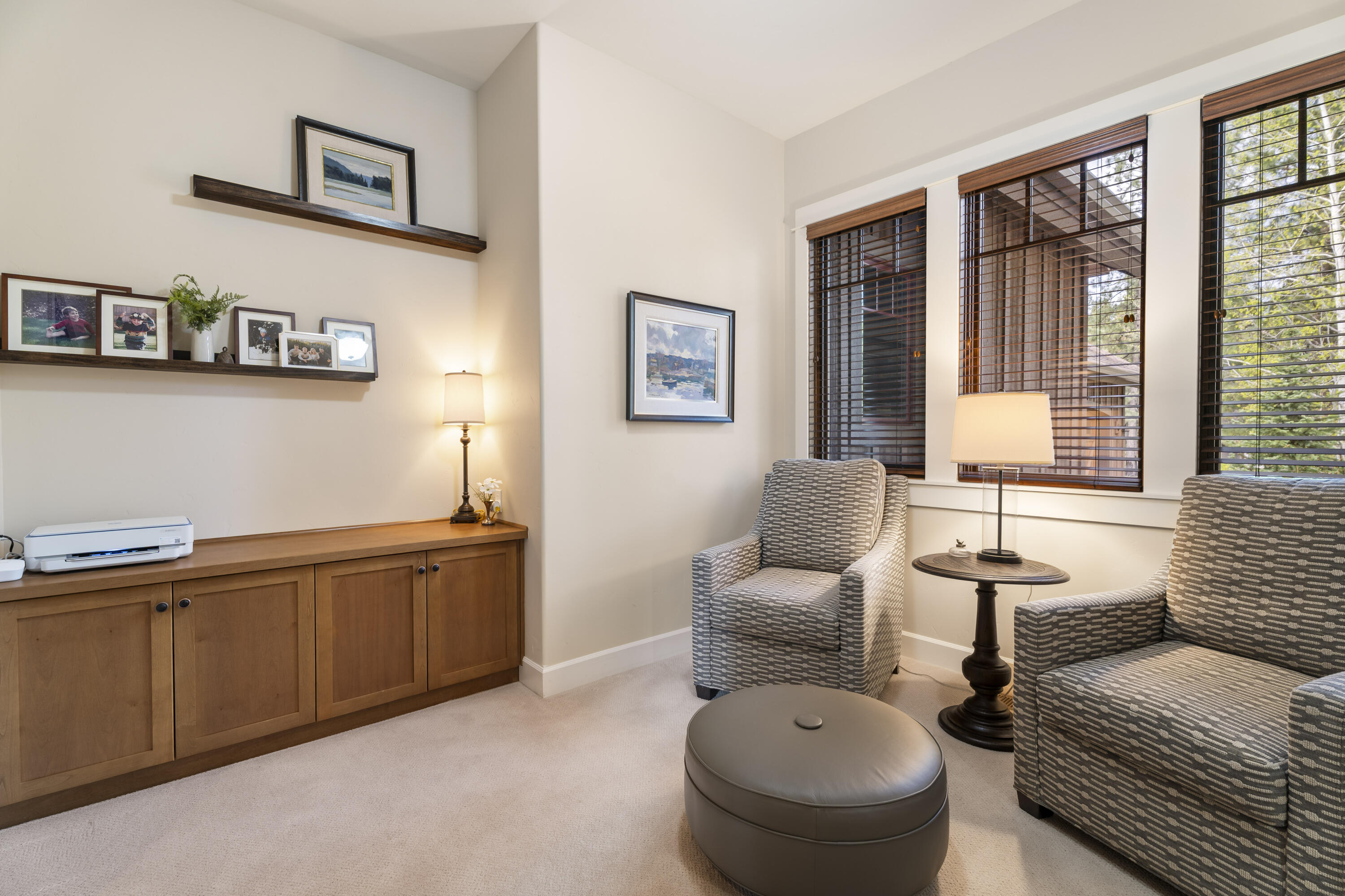 56155 Sable Rock Loop, 277
