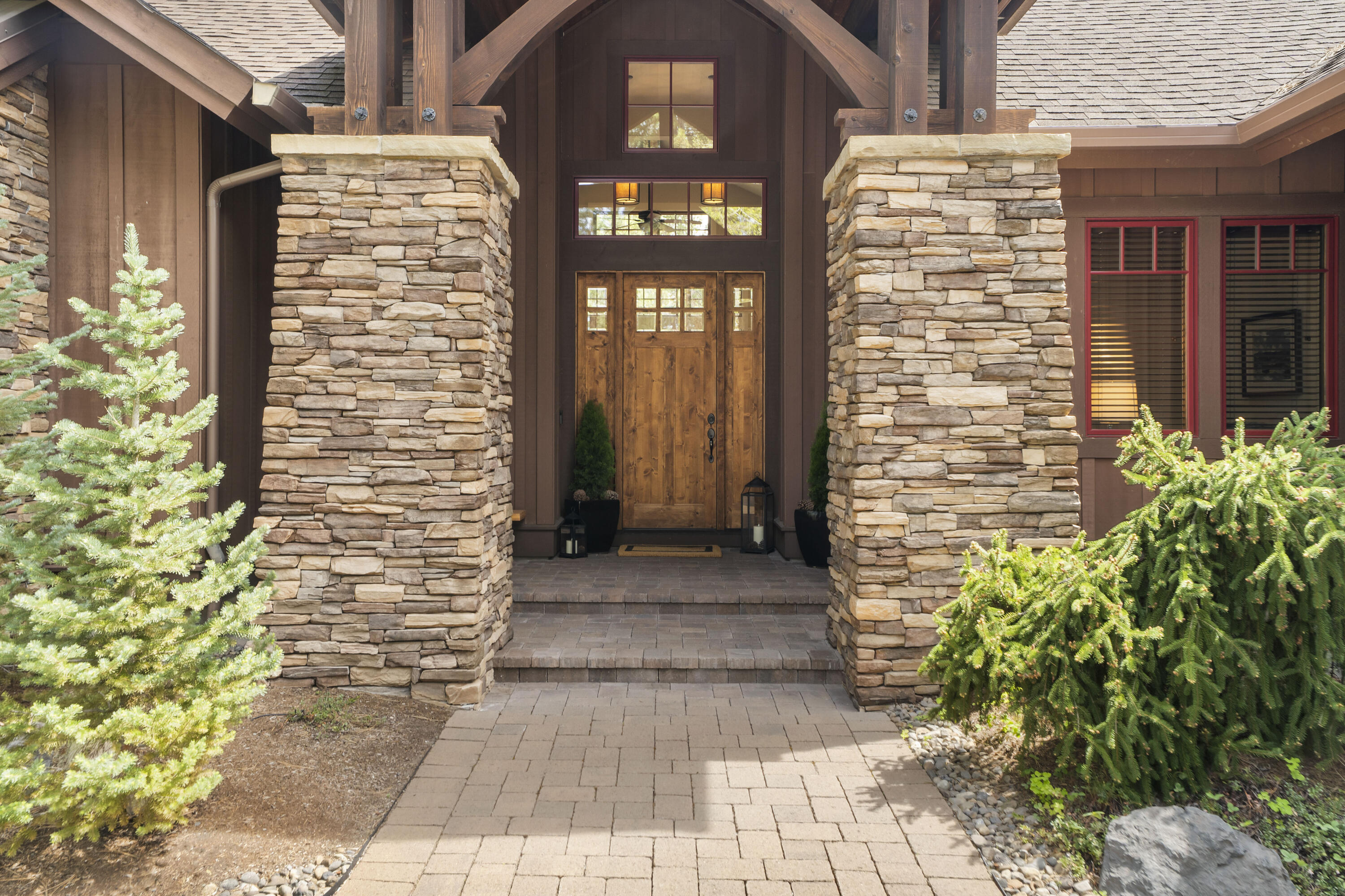 56155 Sable Rock Loop, 277