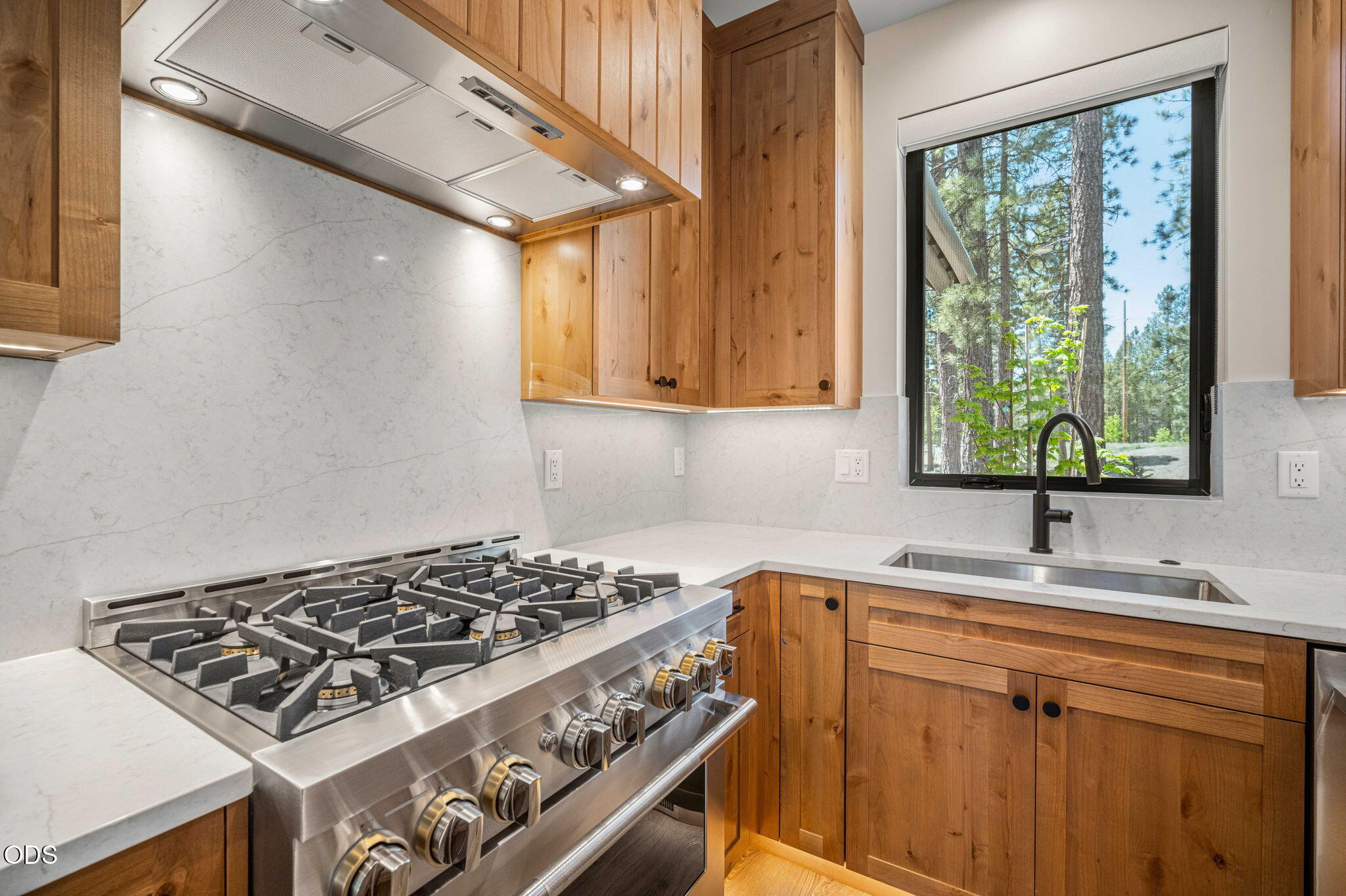 56449 Elk Run Drive, 32