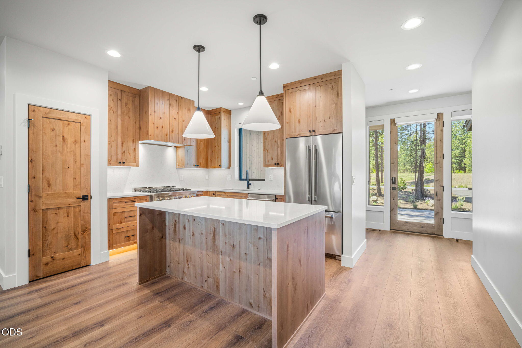 56449 Elk Run Drive, 32
