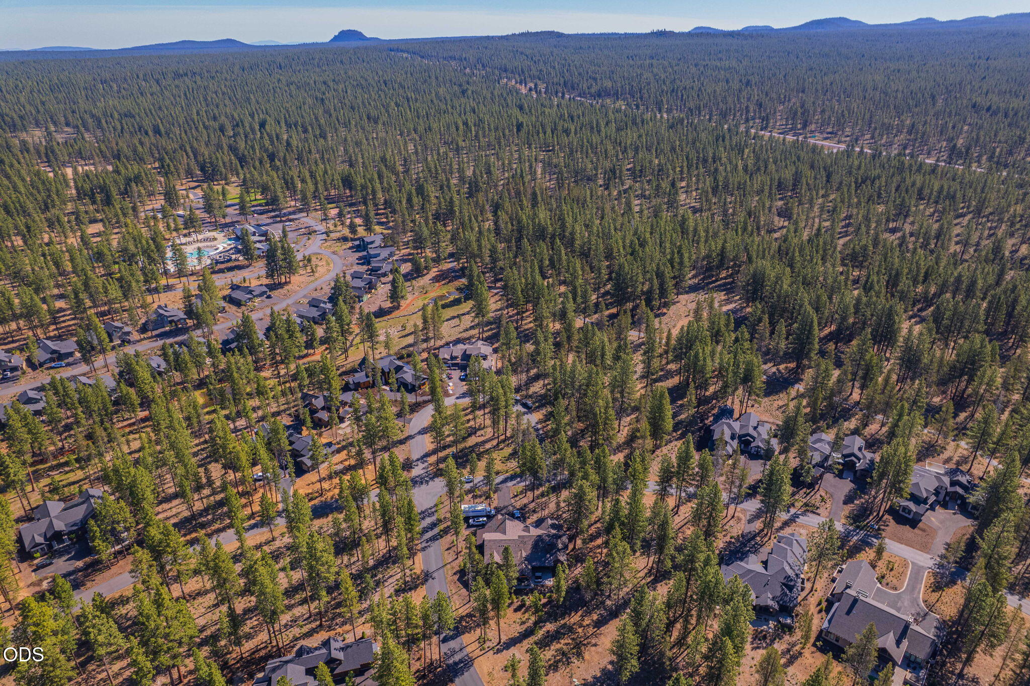 56342 Mirror Rock Loop, 359