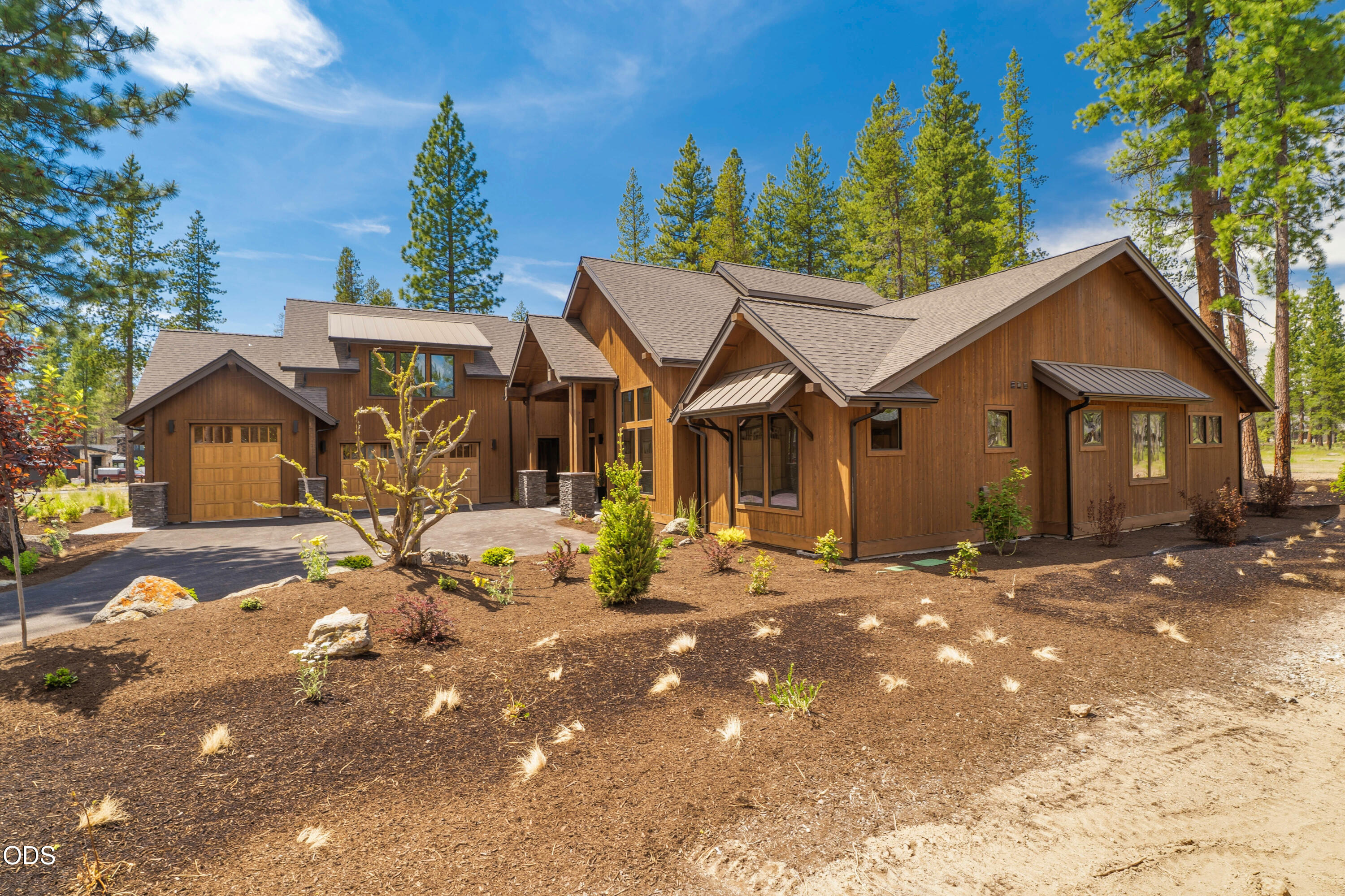 17854 Preservation Loop, 431