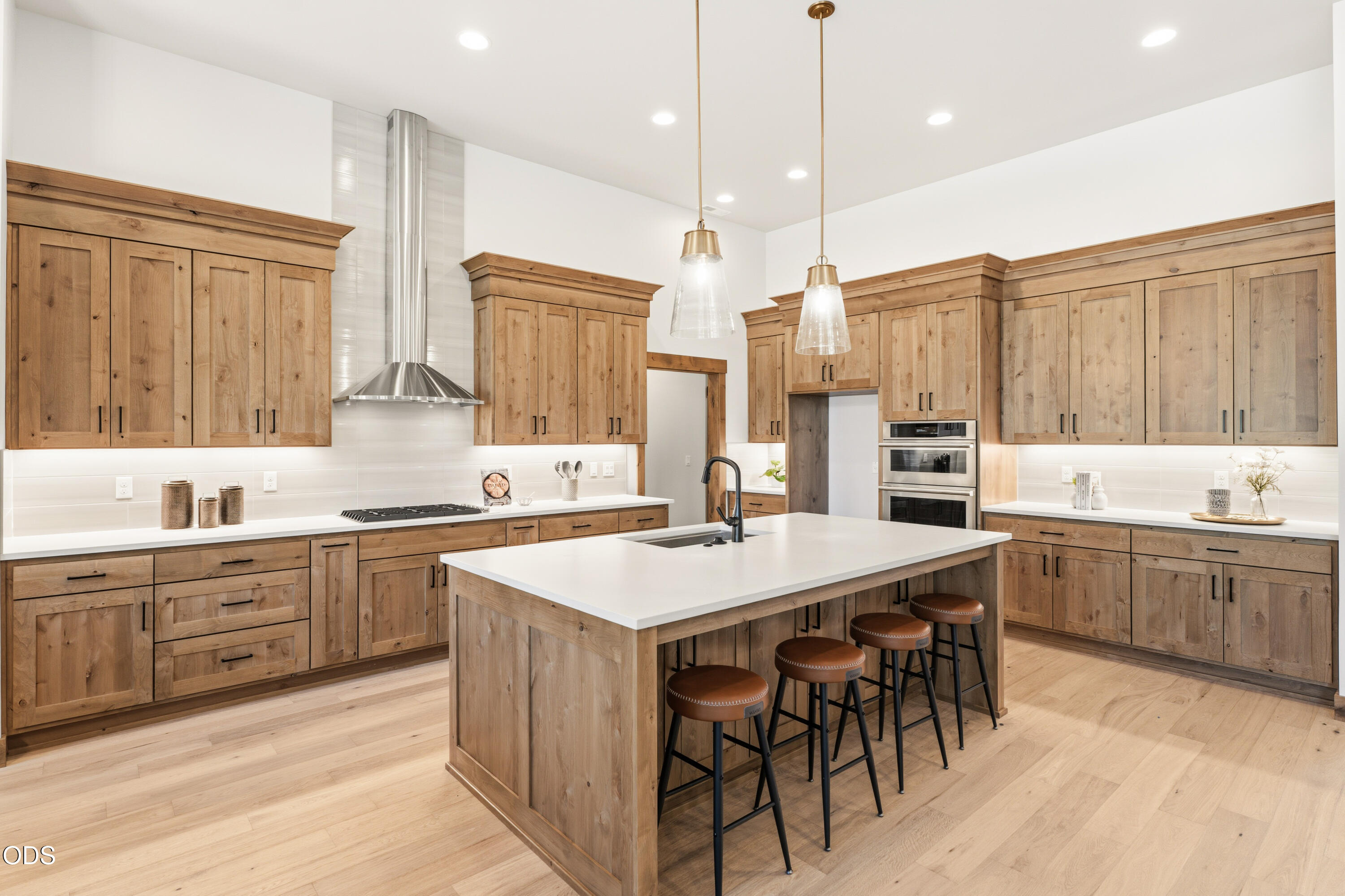 17854 Preservation Loop, 431