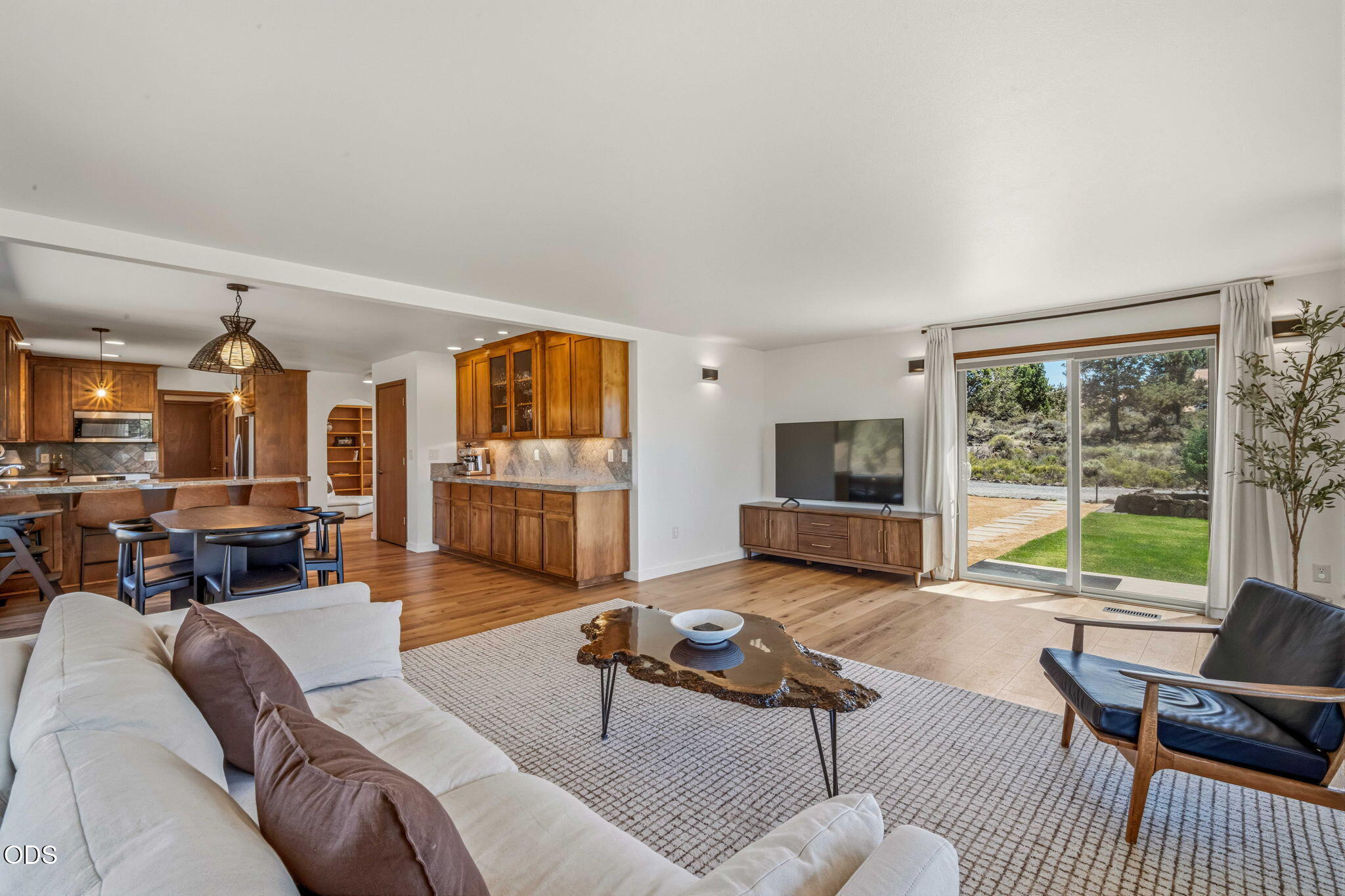 21770 Eastmont Drive