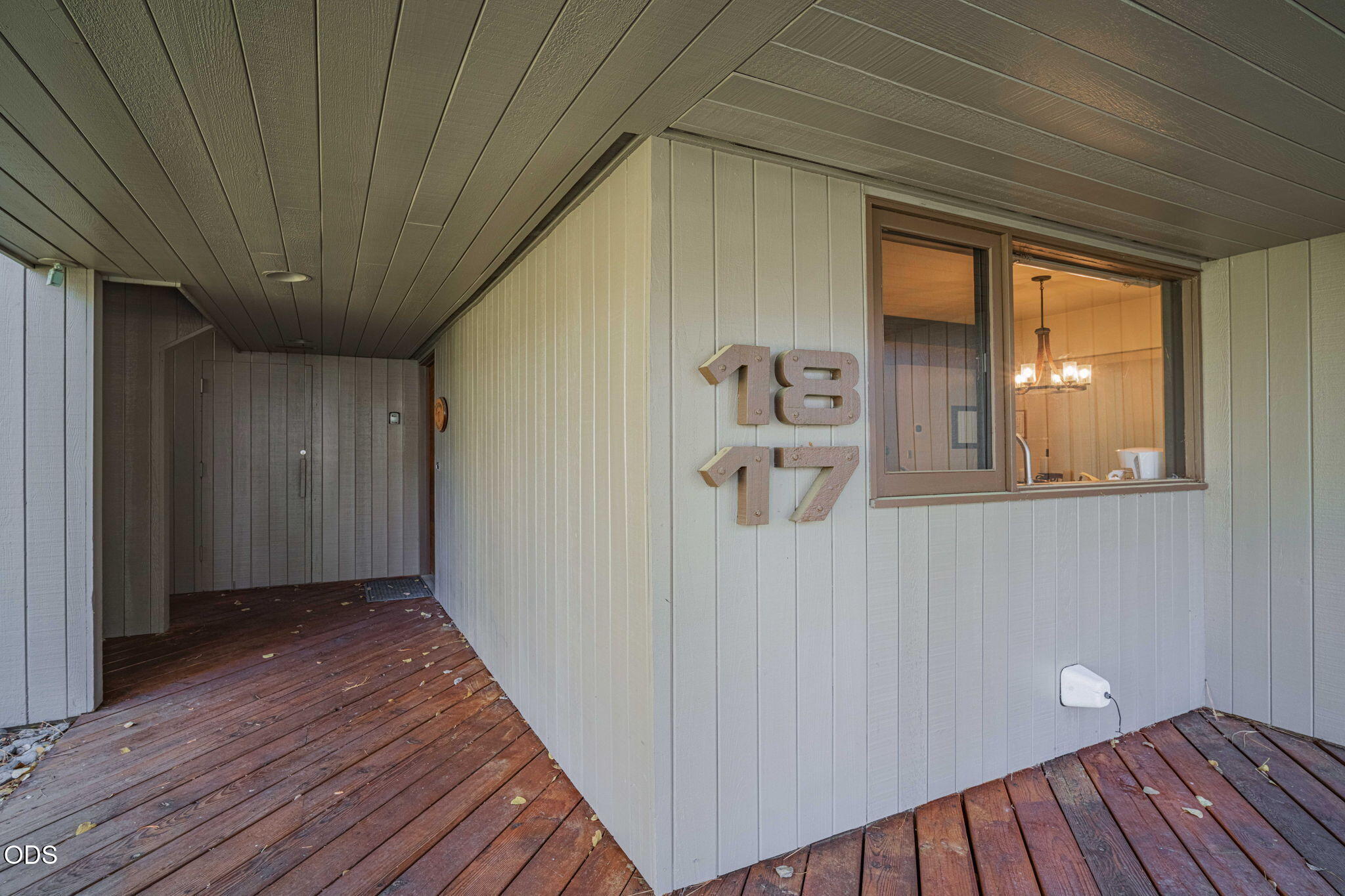 57218 Island Road, 18