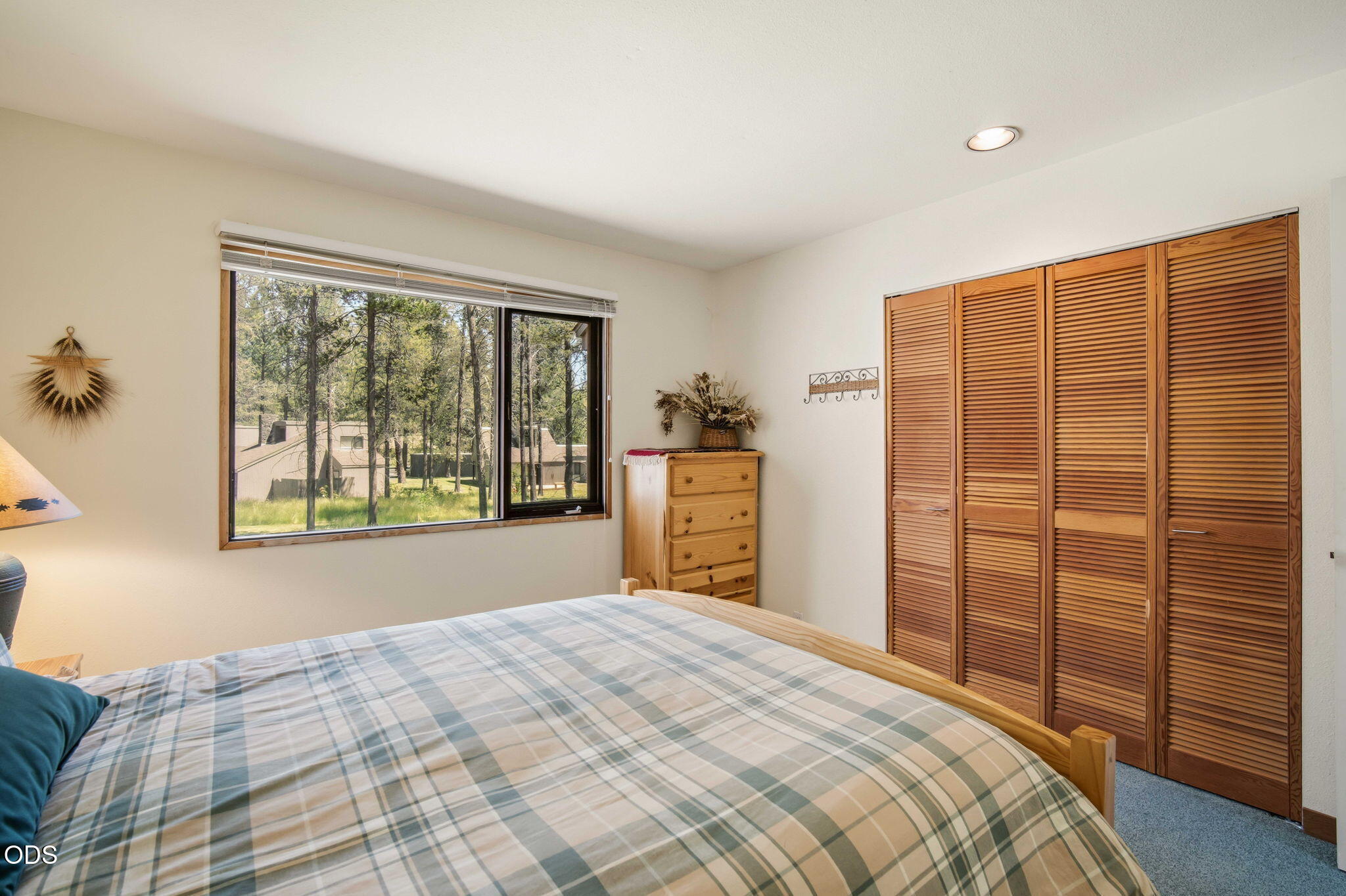 57218 Island Road, 18
