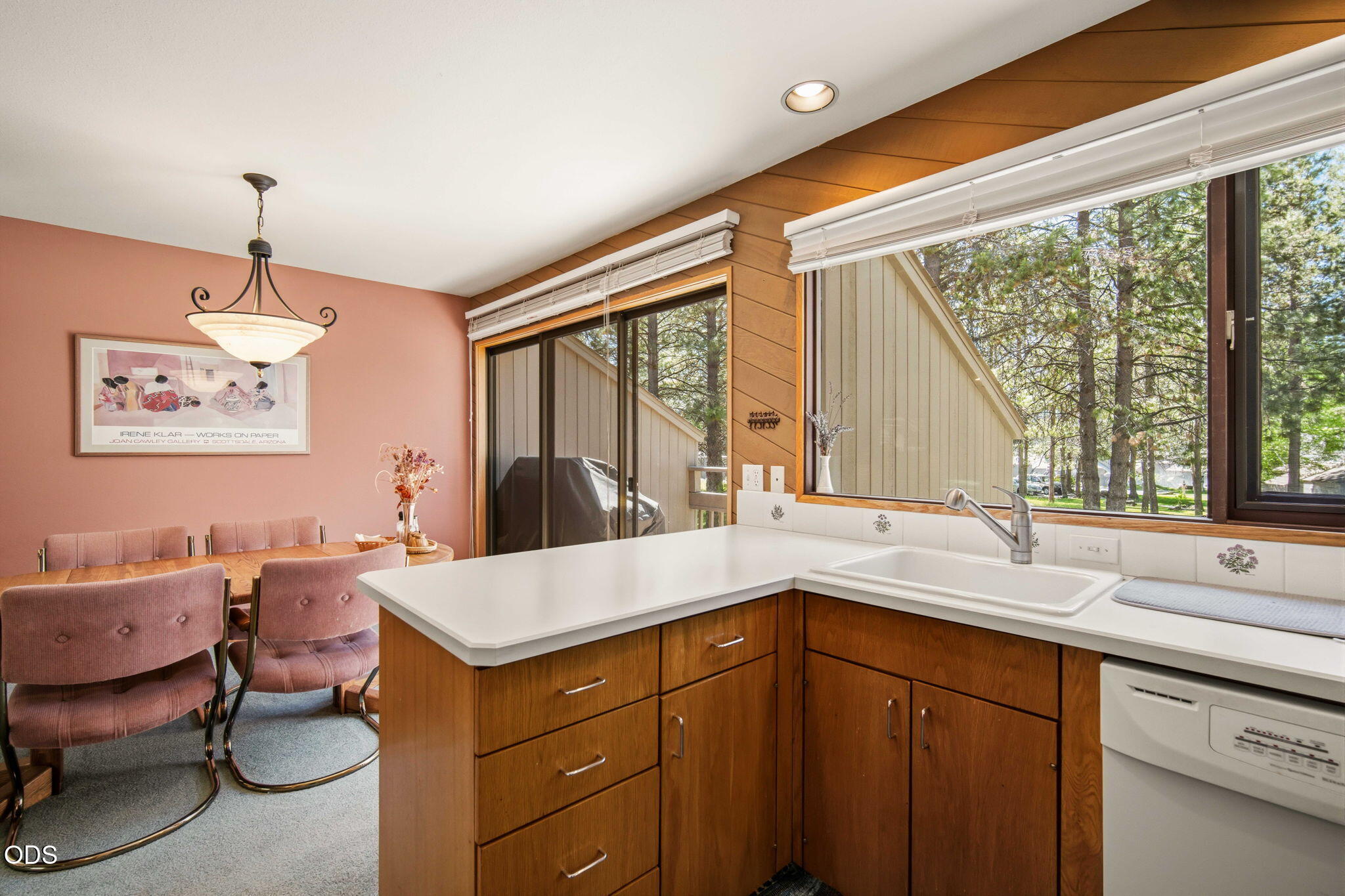 57218 Island Road, 18