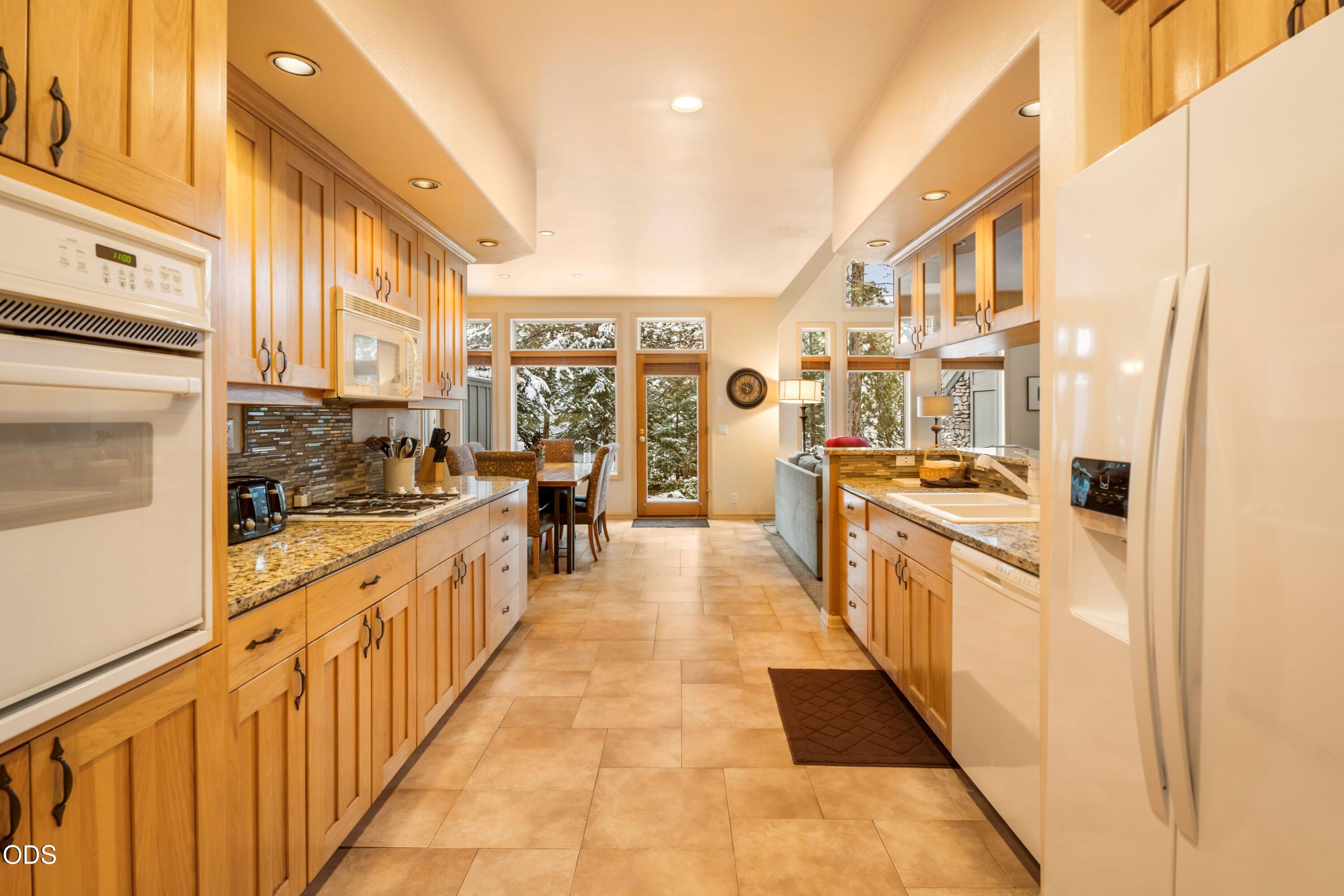 57078 Peppermill Circle, 34D