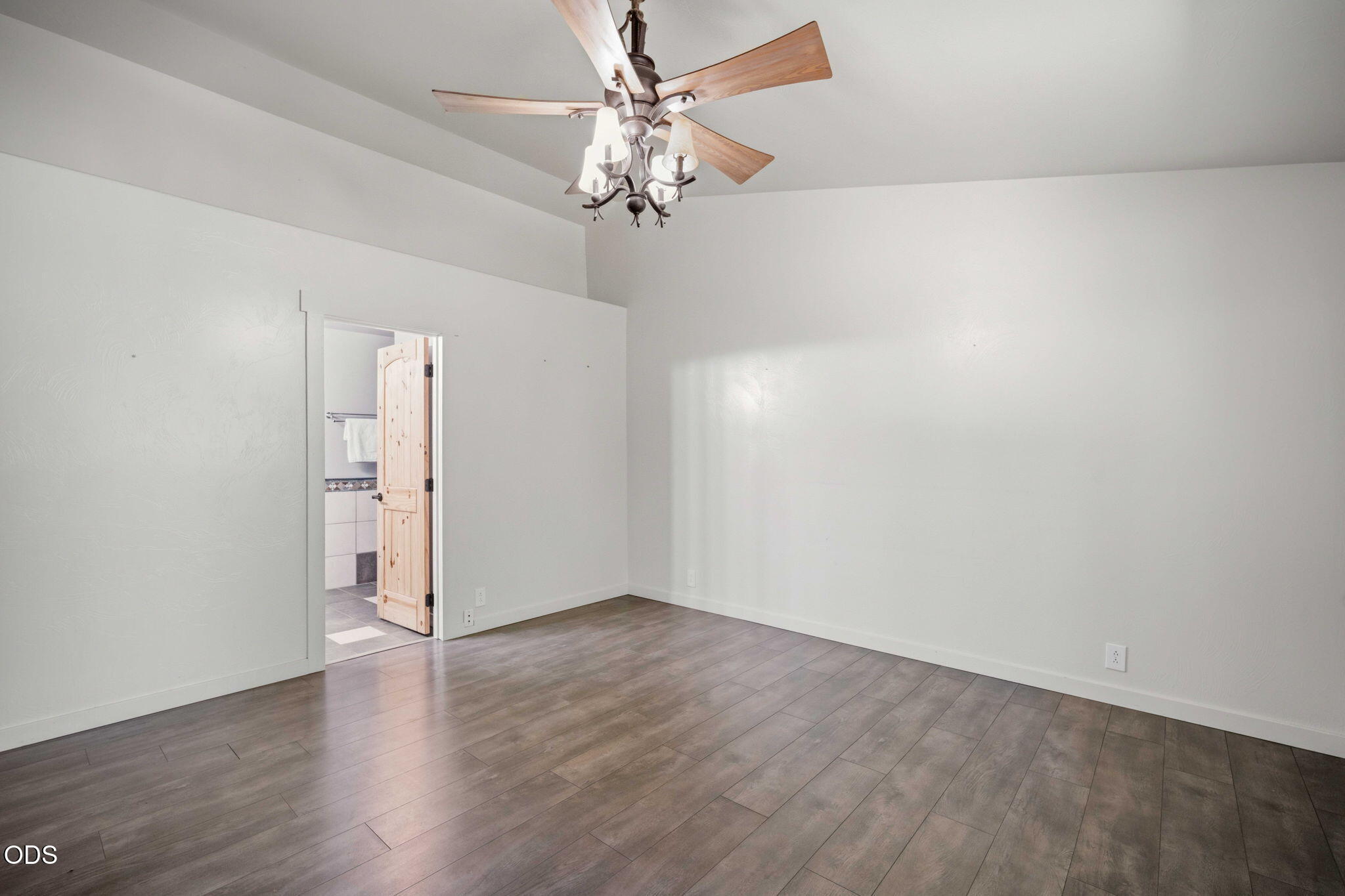 52917 Shady Lane